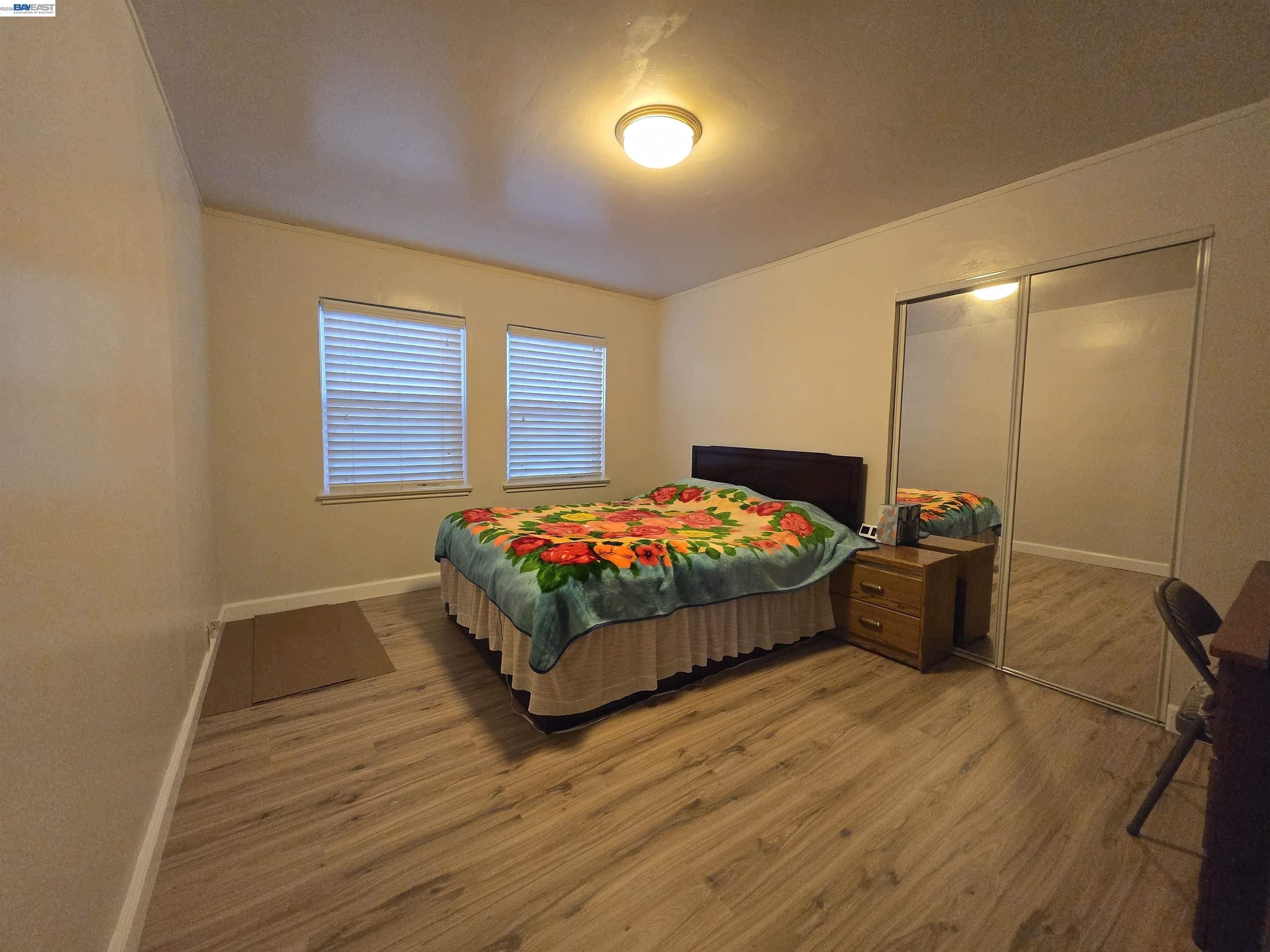 Detail Gallery Image 10 of 13 For 2917 Telegraph Ave, Berkeley,  CA 94705 - 3 Beds | 2 Baths