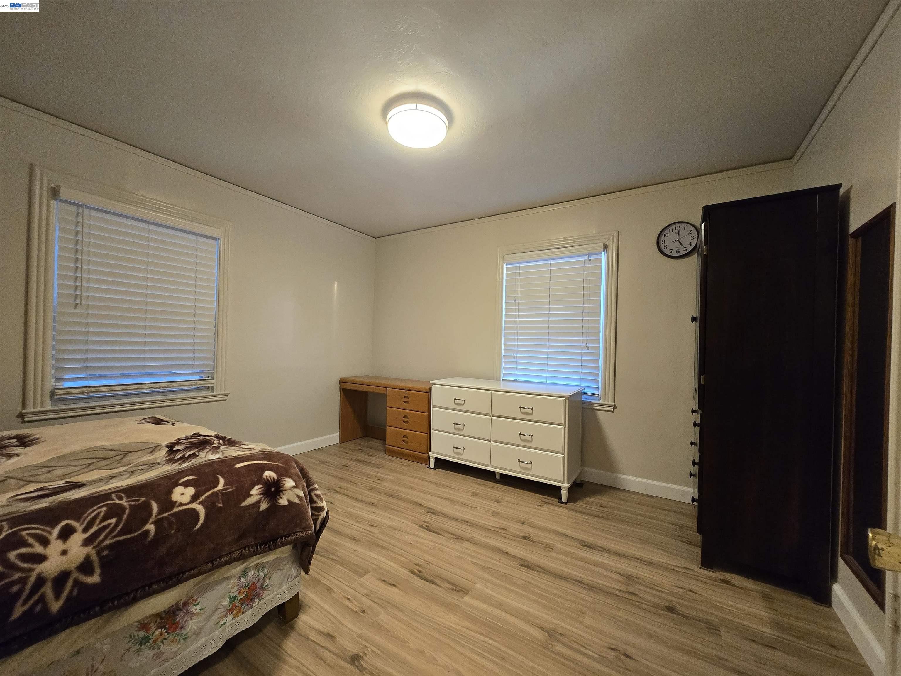 Detail Gallery Image 12 of 13 For 2917 Telegraph Ave, Berkeley,  CA 94705 - 3 Beds | 2 Baths