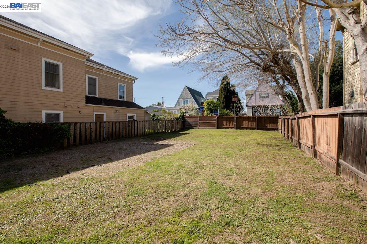 Detail Gallery Image 43 of 45 For 1321 Pearl St, Alameda,  CA 94501 - 3 Beds | 1 Baths