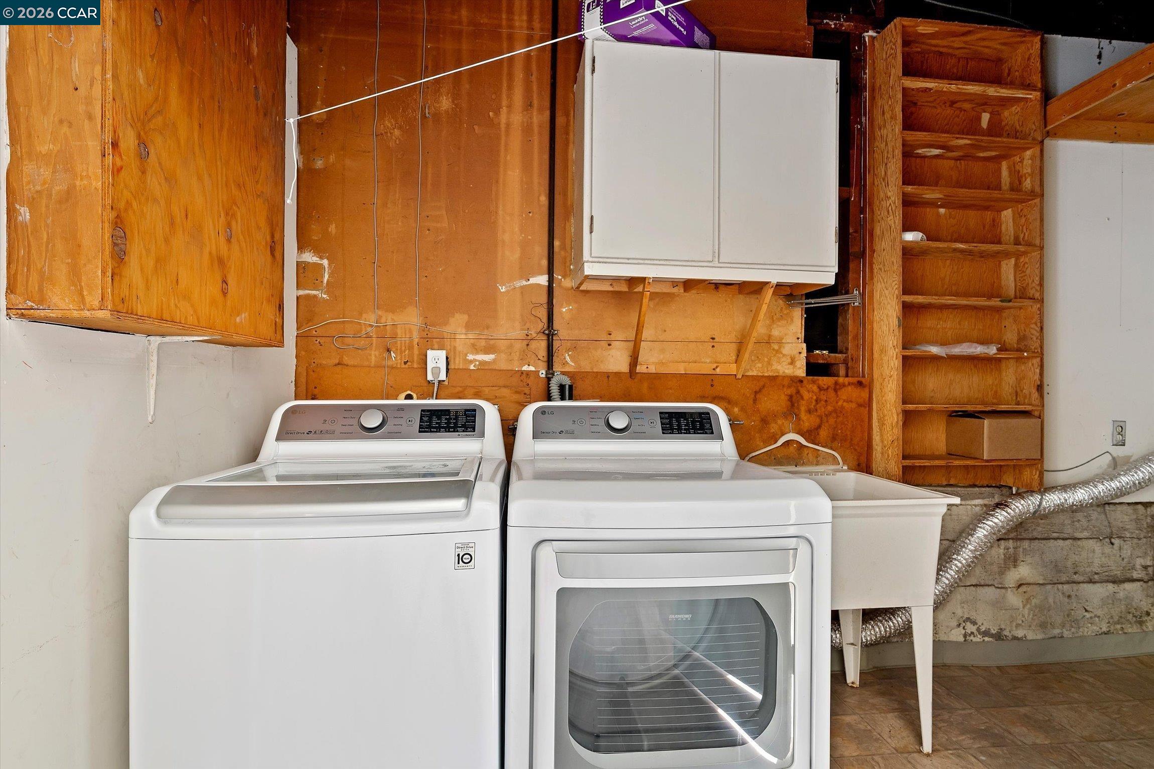 Detail Gallery Image 22 of 28 For 553 Miner Rd, Orinda,  CA 94563 - 3 Beds | 2 Baths