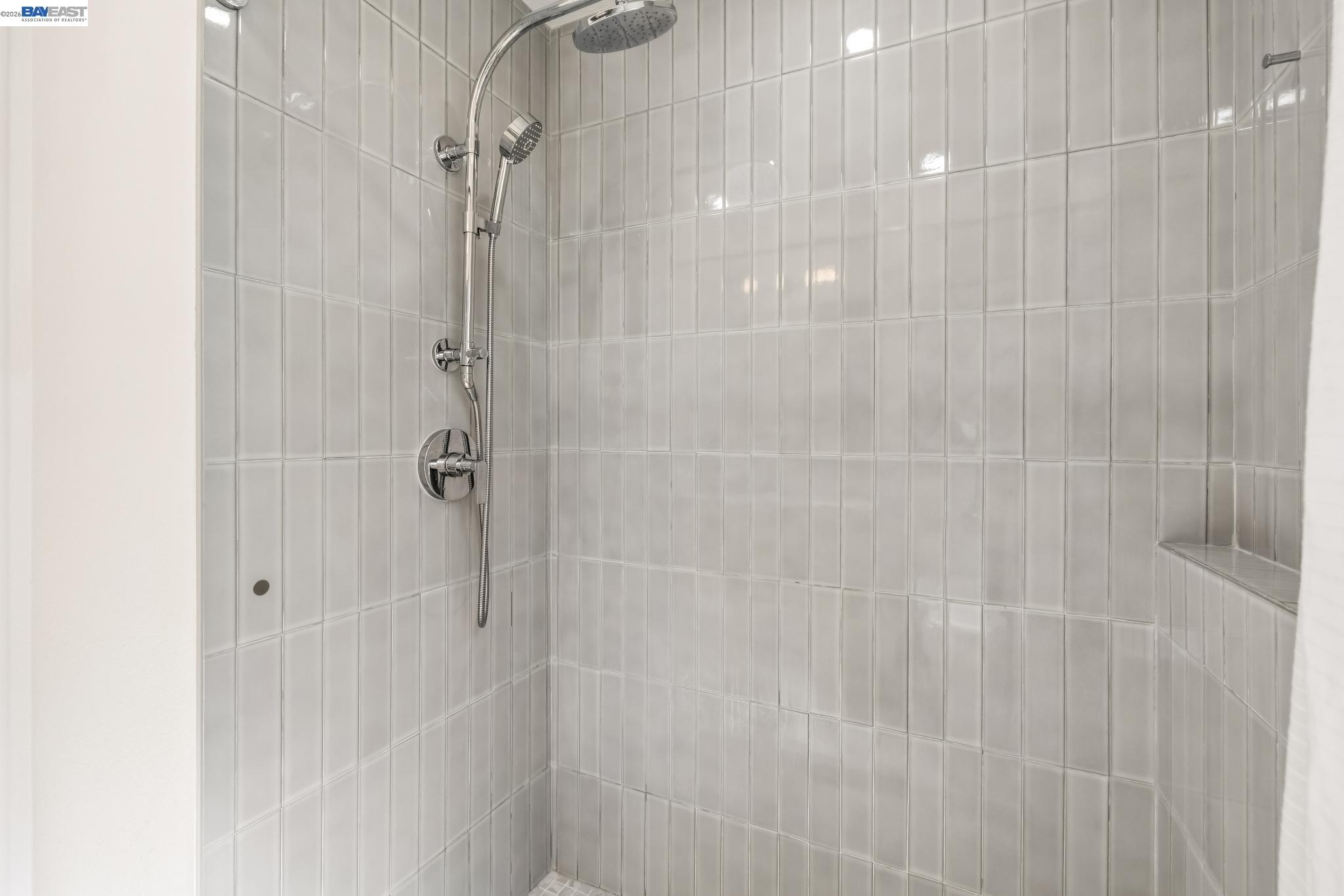 Detail Gallery Image 36 of 58 For 18810 Madison Ave, Castro Valley,  CA 94546 - 2 Beds | 1 Baths