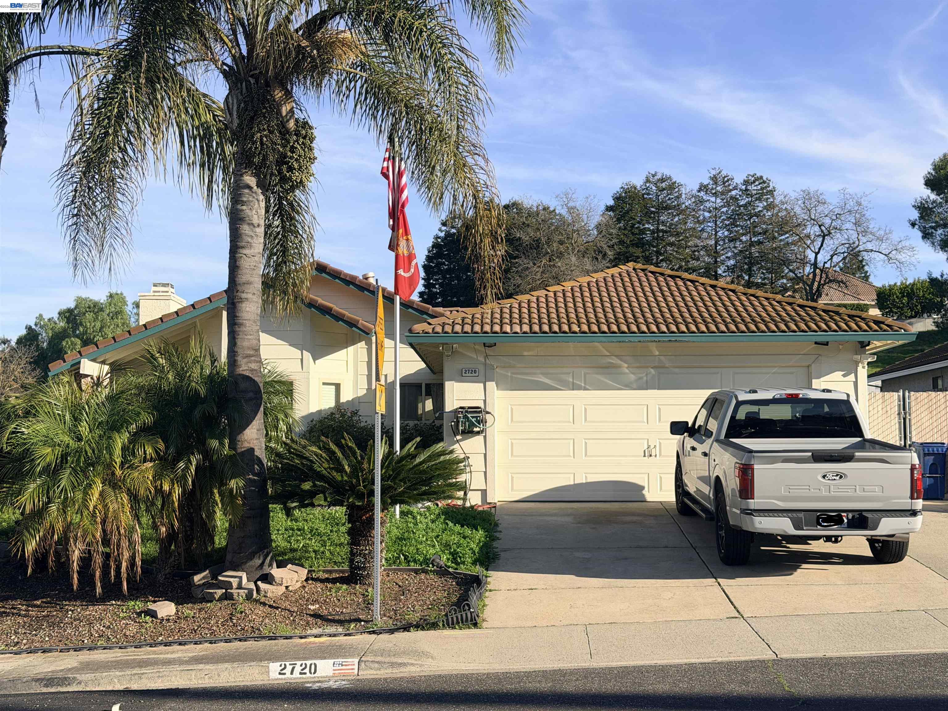 Front Image Thumbnail for BE41126558