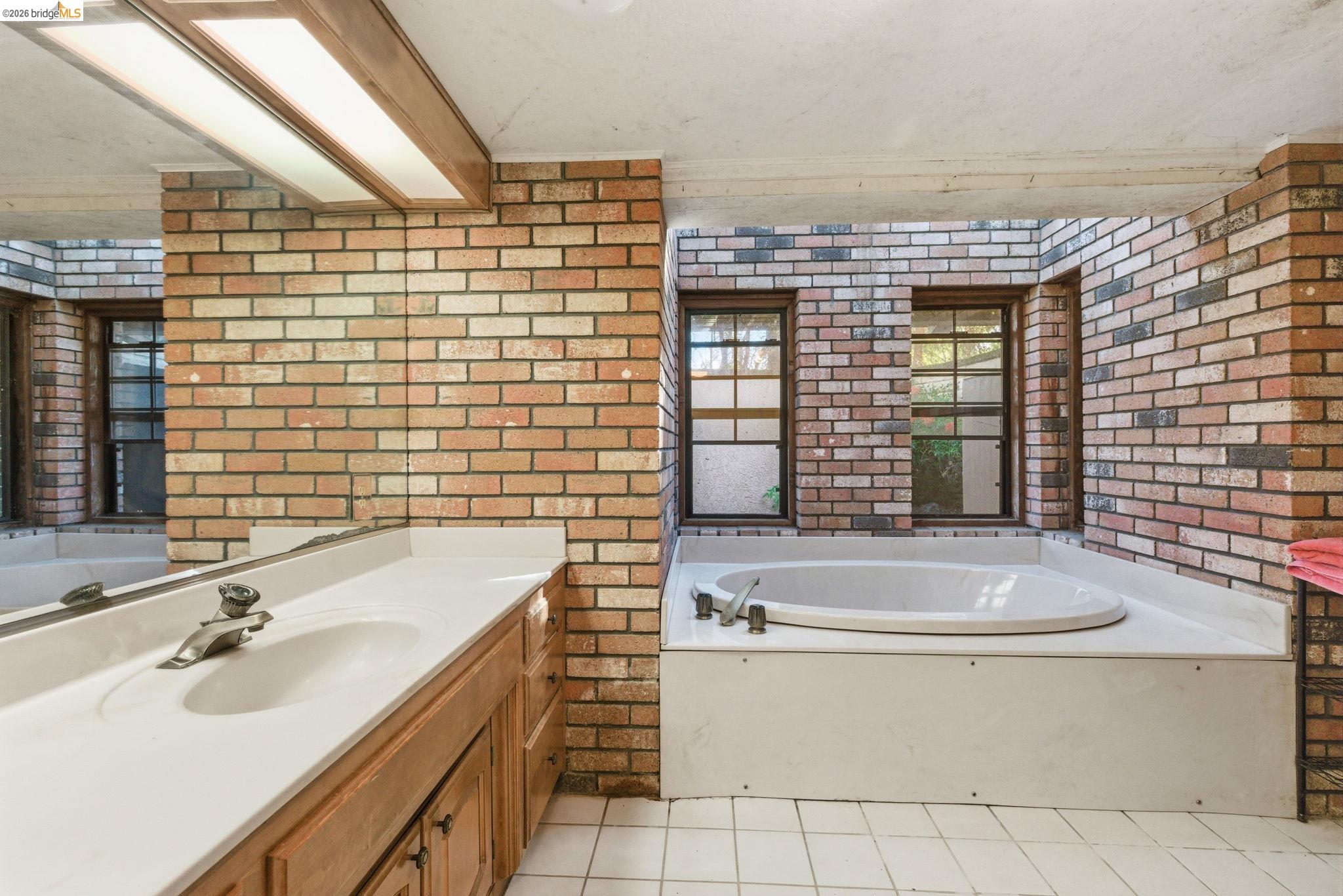 Detail Gallery Image 18 of 51 For 23608 Porcina Way, Columbia,  CA 95310 - 4 Beds | 4 Baths