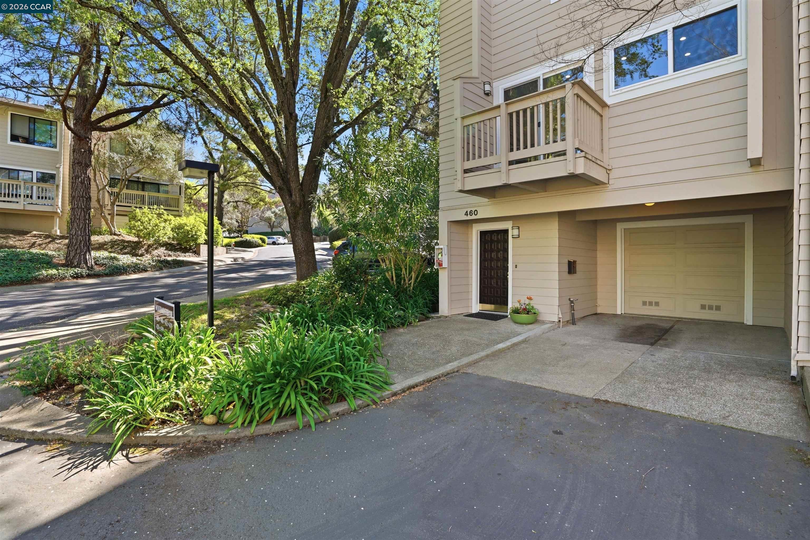 Photo #2: 41126562 Listing: Photo #2