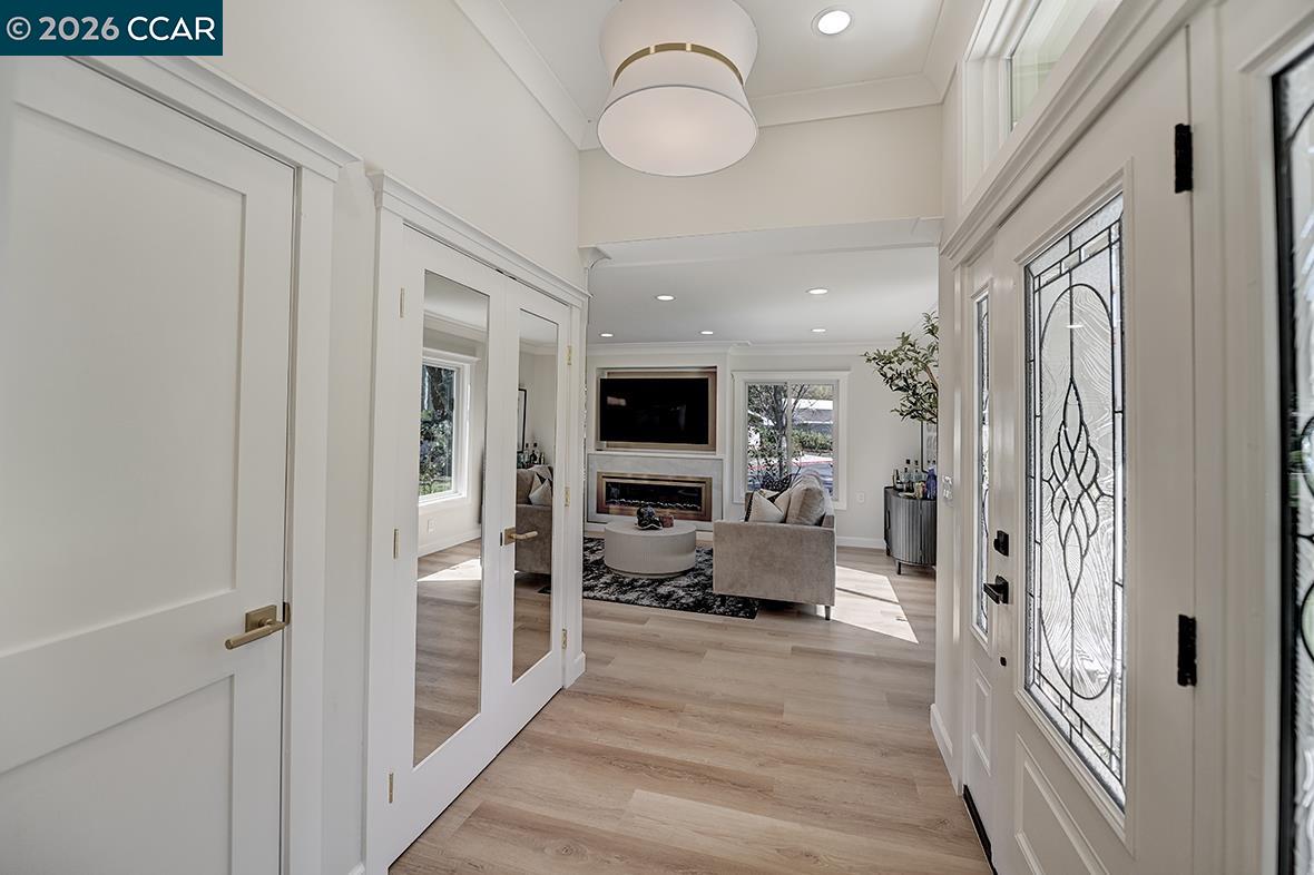 Photo #3: 41126563 Listing: Photo #3