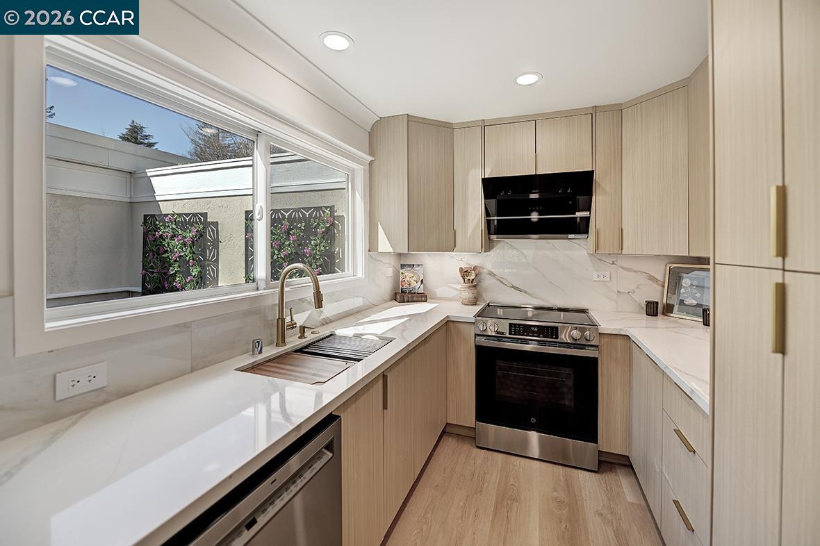 Photo #7: 41126563 Listing: Photo #7