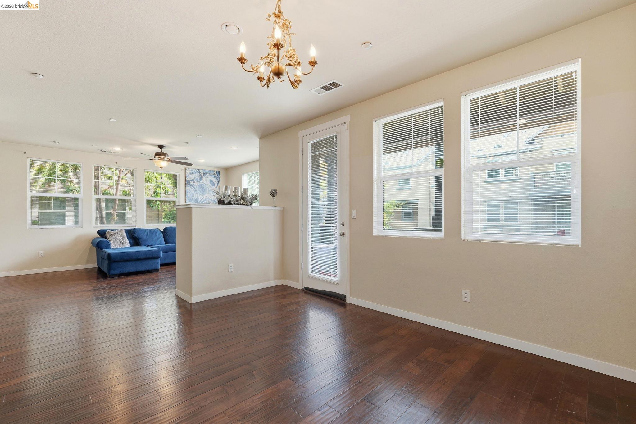 Photo #11: 41126565 Listing: Photo #11