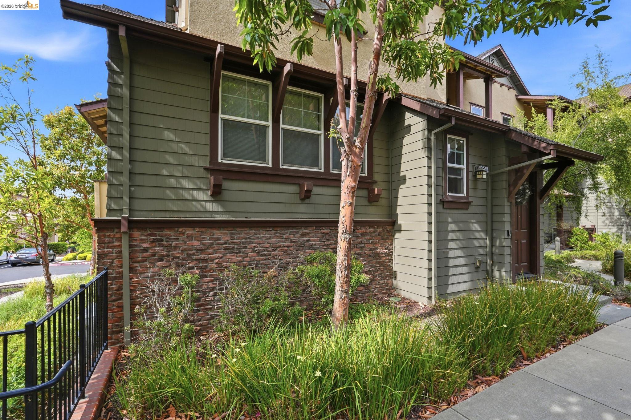Photo #3: 41126565 Listing: Photo #3