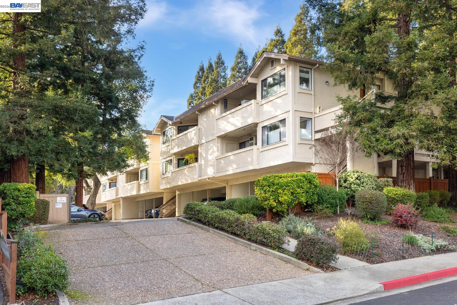 2513 lucy lane UNIT b, Walnut Creek, CA, 94595