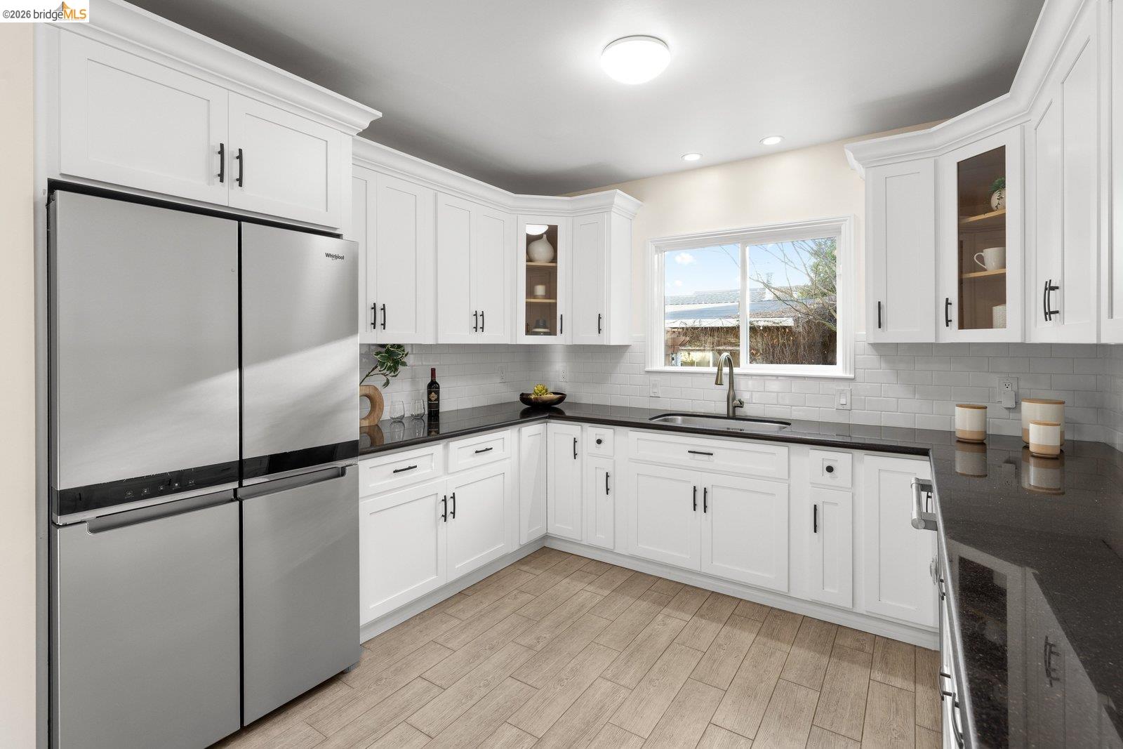 Detail Gallery Image 20 of 57 For 409 Pershing Dr, San Leandro,  CA 94577 - 3 Beds | 2 Baths