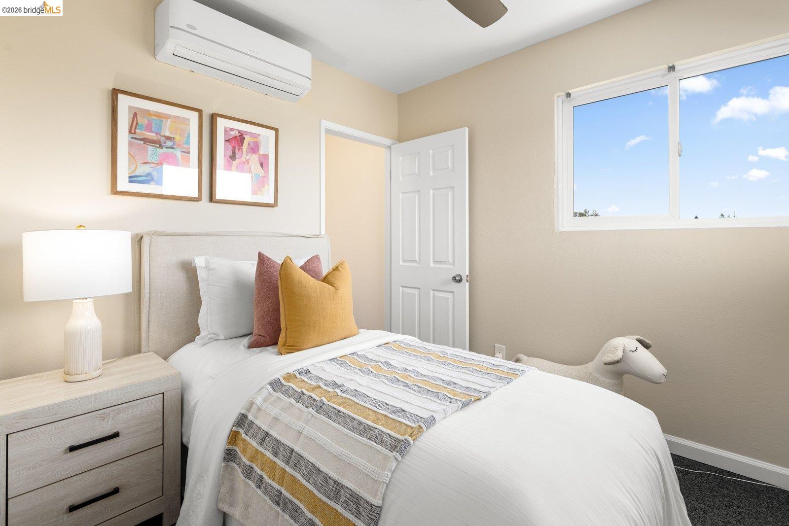 Detail Gallery Image 25 of 57 For 409 Pershing Dr, San Leandro,  CA 94577 - 3 Beds | 2 Baths