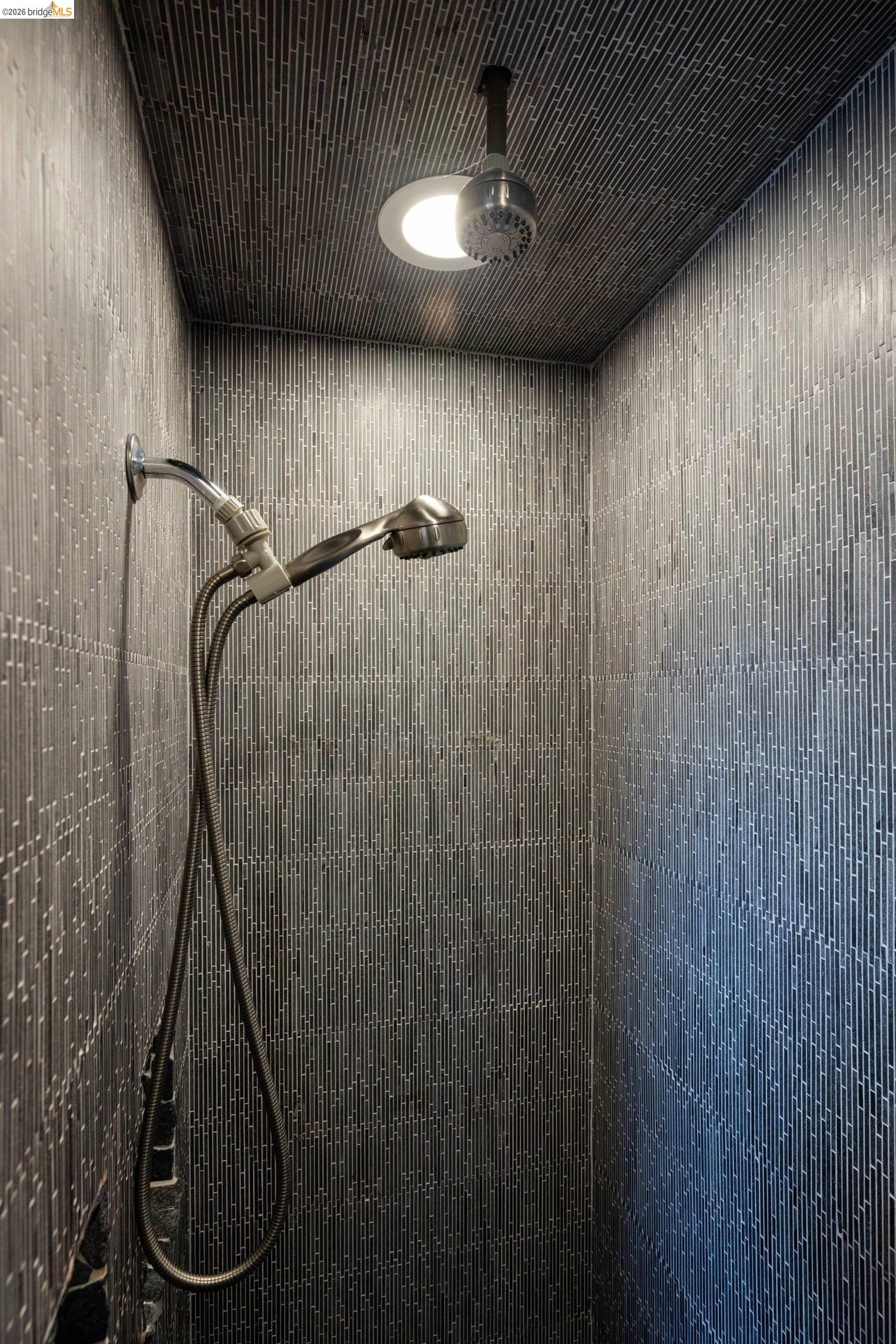 Detail Gallery Image 34 of 57 For 409 Pershing Dr, San Leandro,  CA 94577 - 3 Beds | 2 Baths