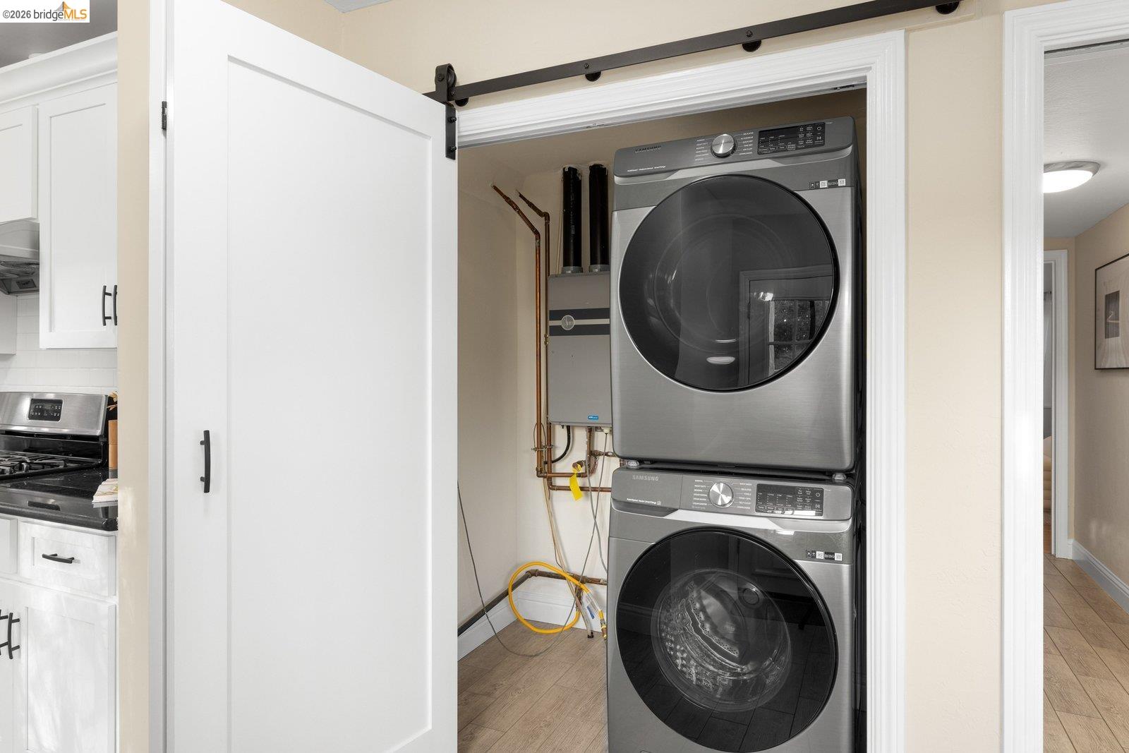 Detail Gallery Image 38 of 57 For 409 Pershing Dr, San Leandro,  CA 94577 - 3 Beds | 2 Baths