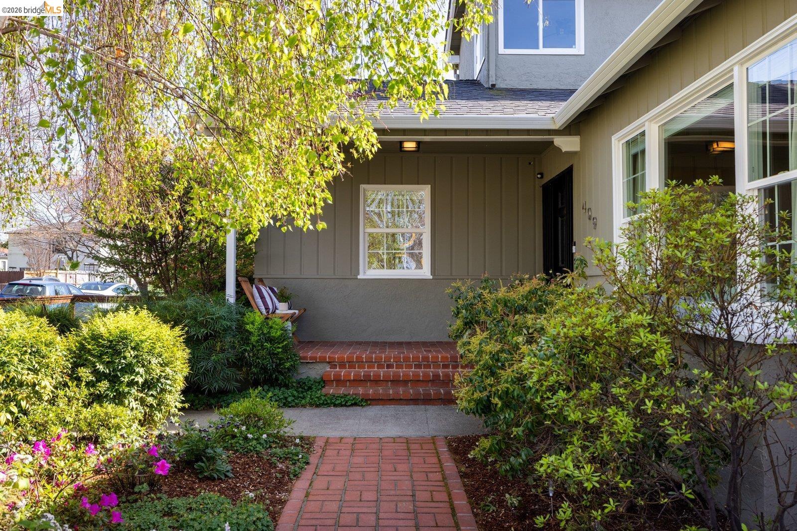 Detail Gallery Image 6 of 57 For 409 Pershing Dr, San Leandro,  CA 94577 - 3 Beds | 2 Baths