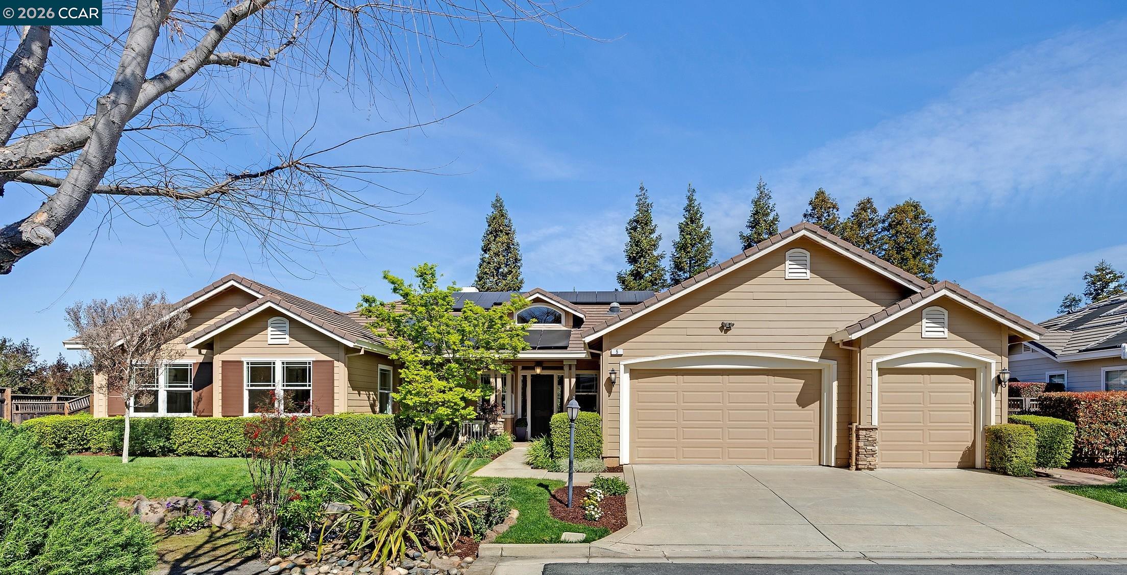 5 Pardi Ln, Clayton, CA, 94517