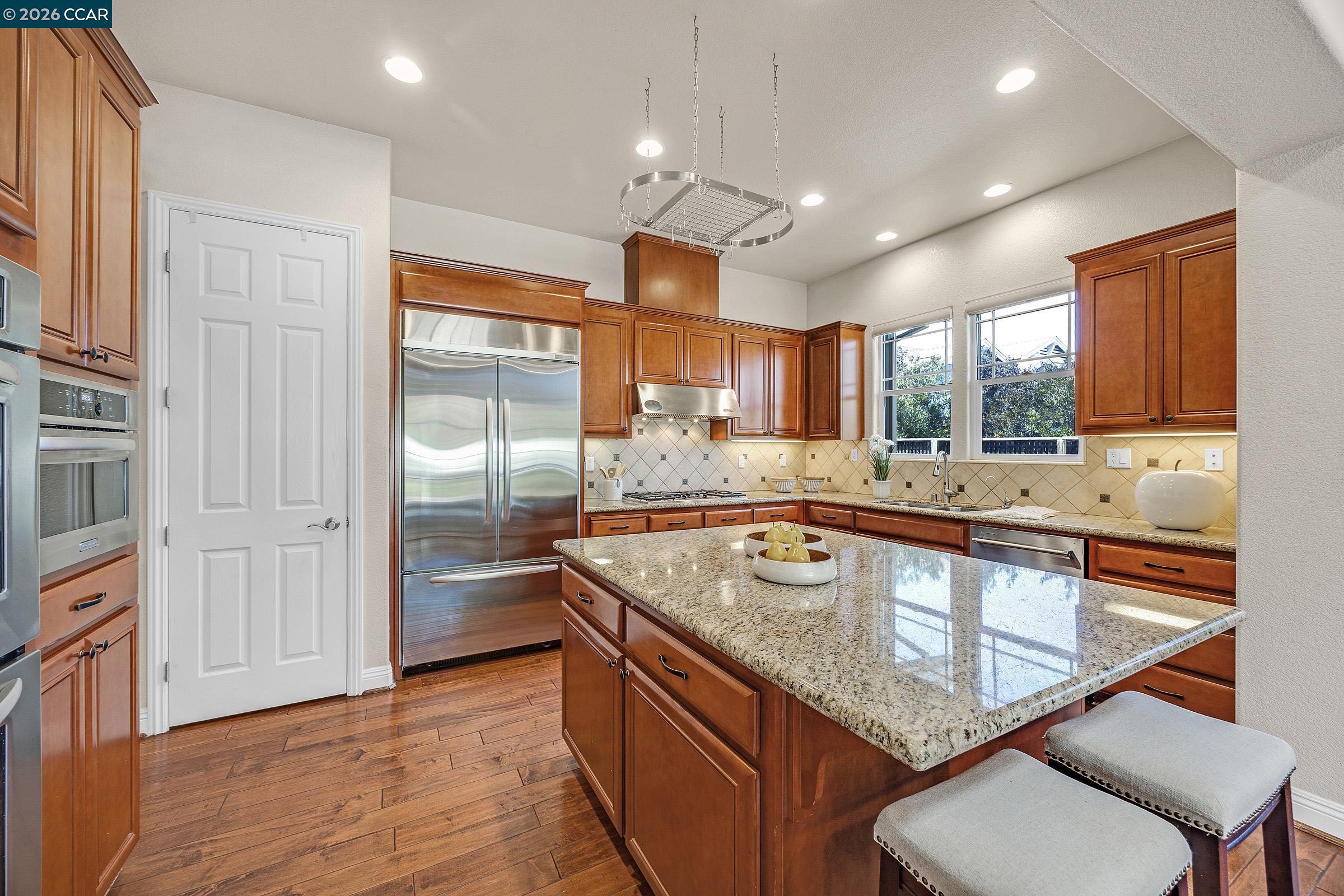 5 Pardi Ln, Clayton, CA, 94517
