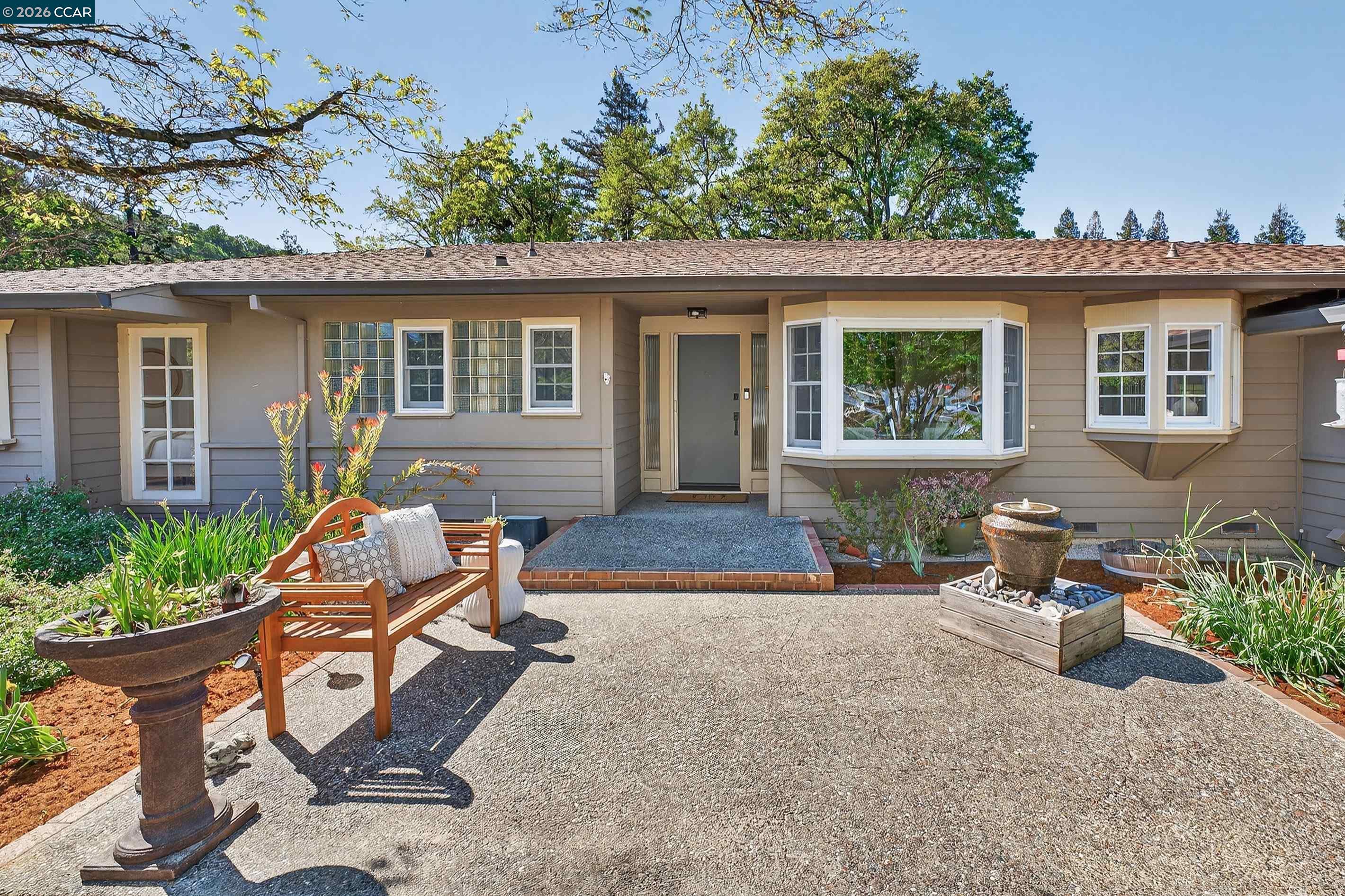 Detail Gallery Image 2 of 54 For 261 Montecillo Drive, Walnut Creek,  CA 94595 - 3 Beds | 2 Baths