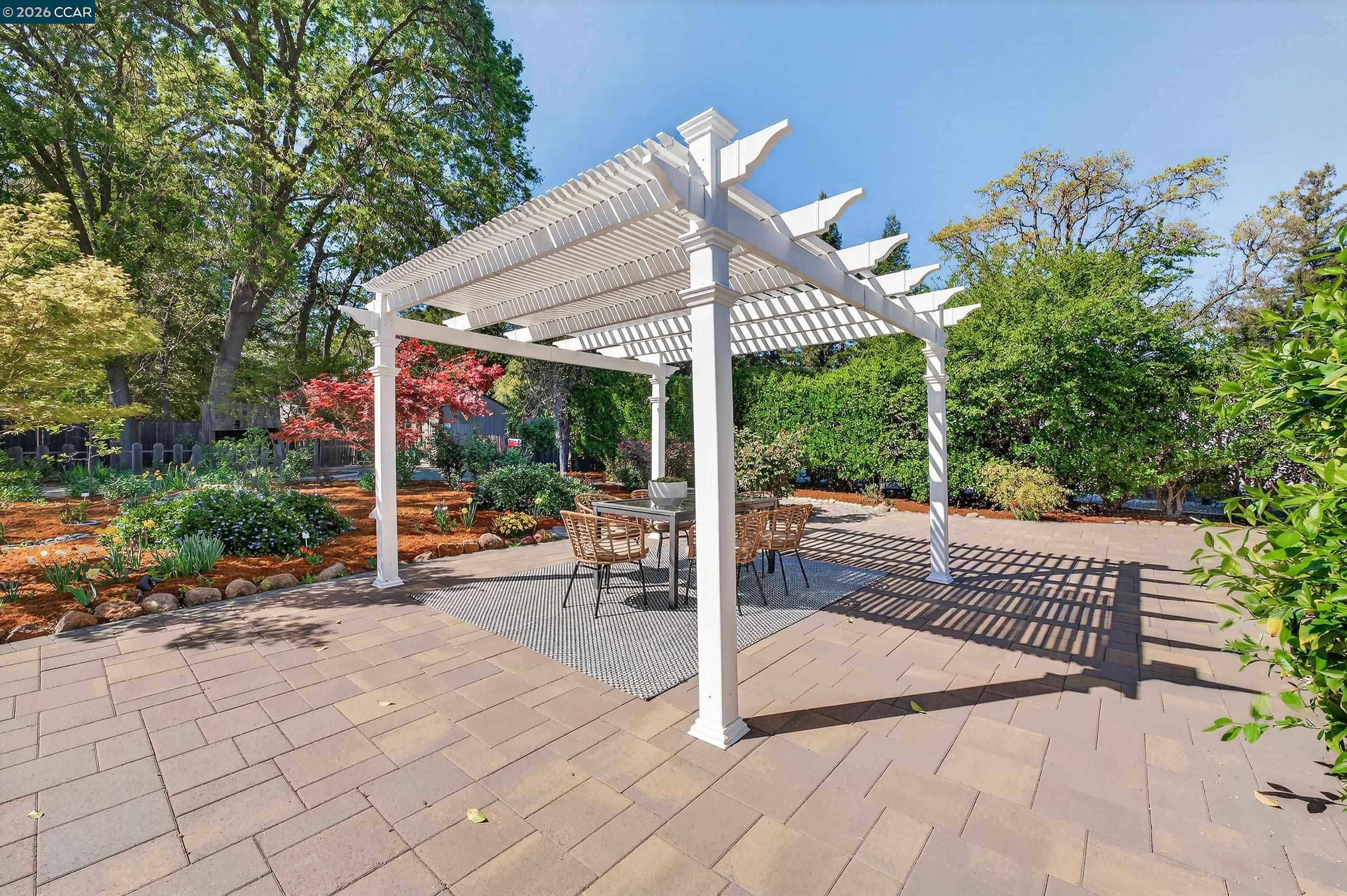 Detail Gallery Image 31 of 54 For 261 Montecillo Drive, Walnut Creek,  CA 94595 - 3 Beds | 2 Baths