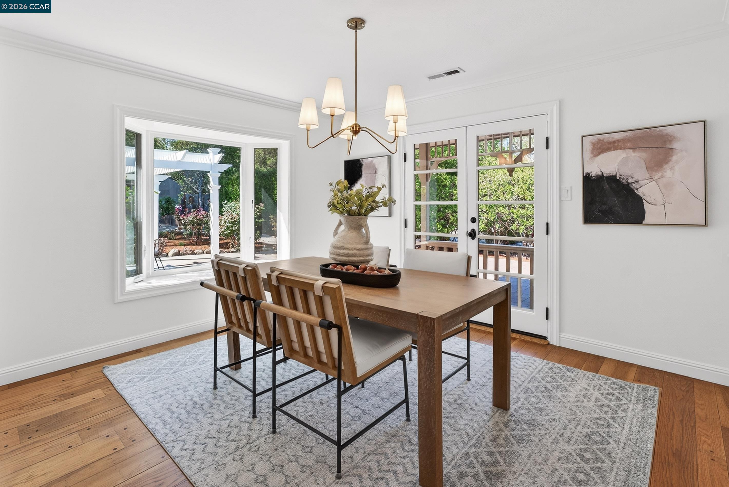 Detail Gallery Image 10 of 54 For 261 Montecillo Drive, Walnut Creek,  CA 94595 - 3 Beds | 2 Baths