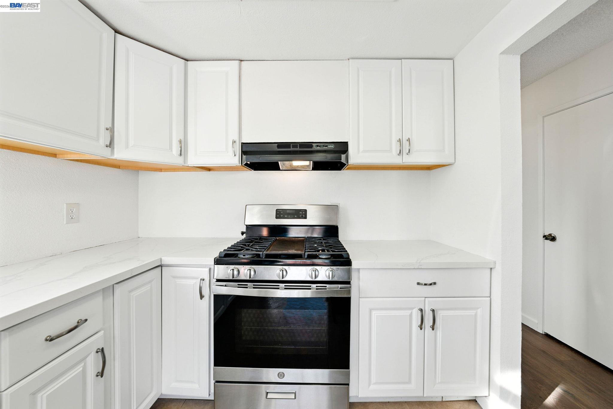 Detail Gallery Image 14 of 58 For 2524 Brazil Ct, Antioch,  CA 94509 - 4 Beds | 3 Baths