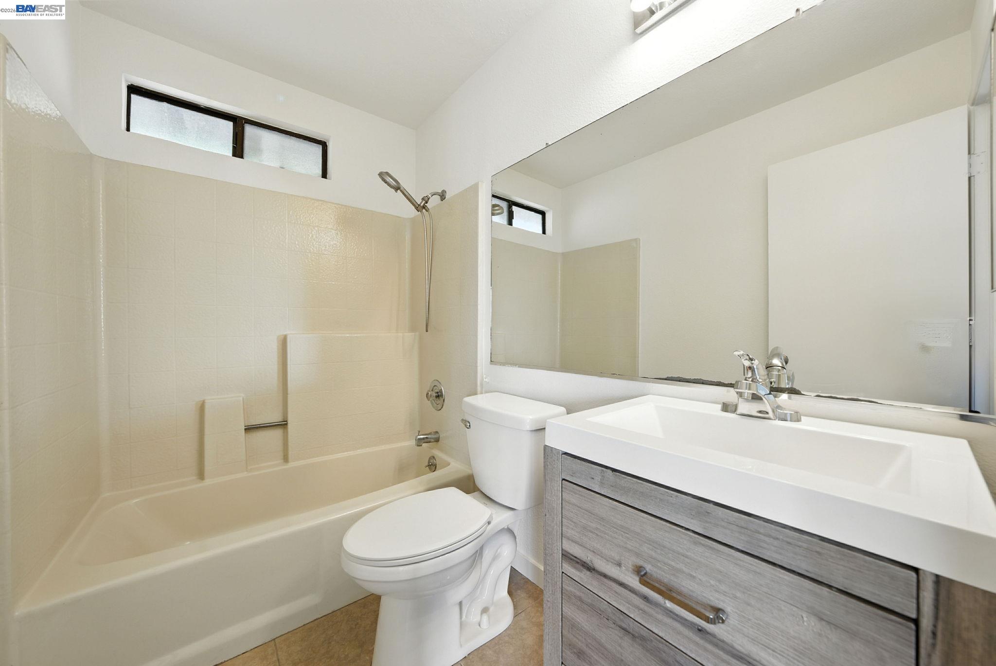 Detail Gallery Image 39 of 58 For 2524 Brazil Ct, Antioch,  CA 94509 - 4 Beds | 3 Baths