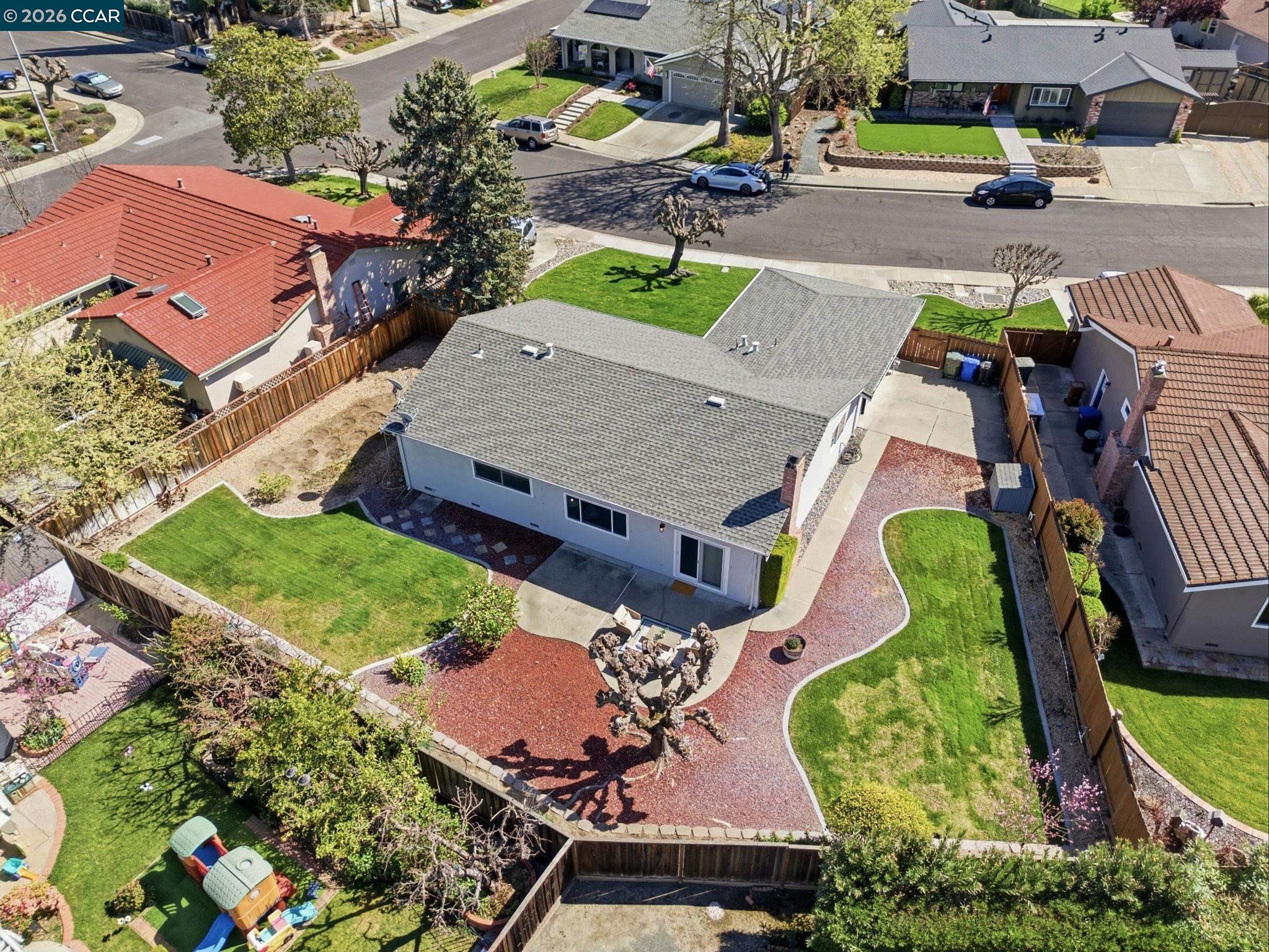 Detail Gallery Image 19 of 20 For 1941 Woodmoor Ct, Concord,  CA 94518 - 3 Beds | 2 Baths