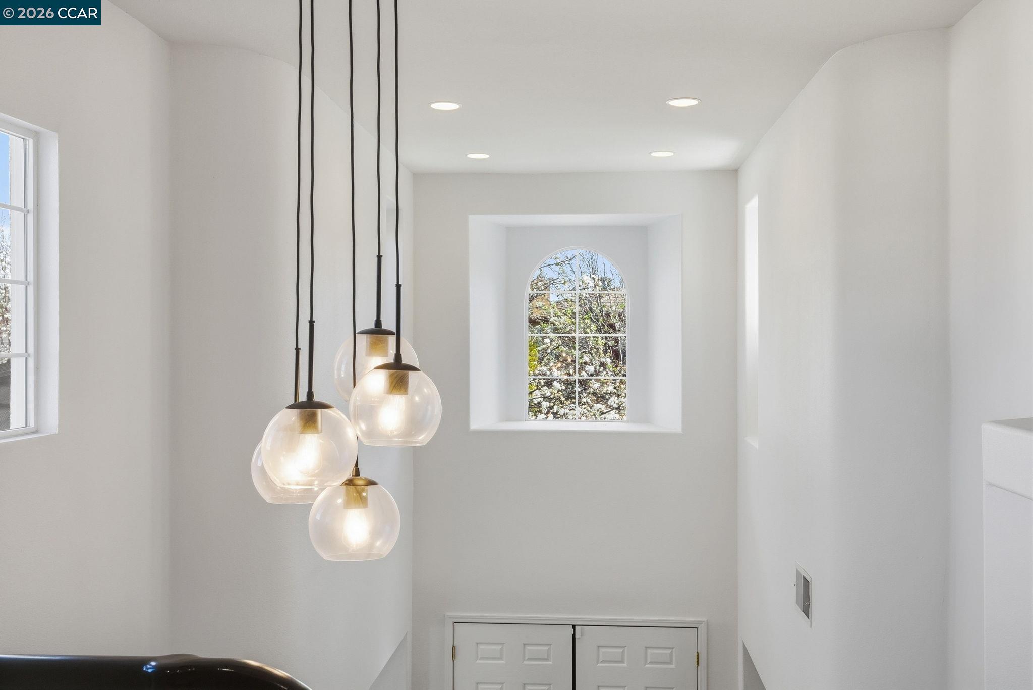 Detail Gallery Image 22 of 60 For 5324 Swainsons Ct, Concord,  CA 94521 - 5 Beds | 4/1 Baths