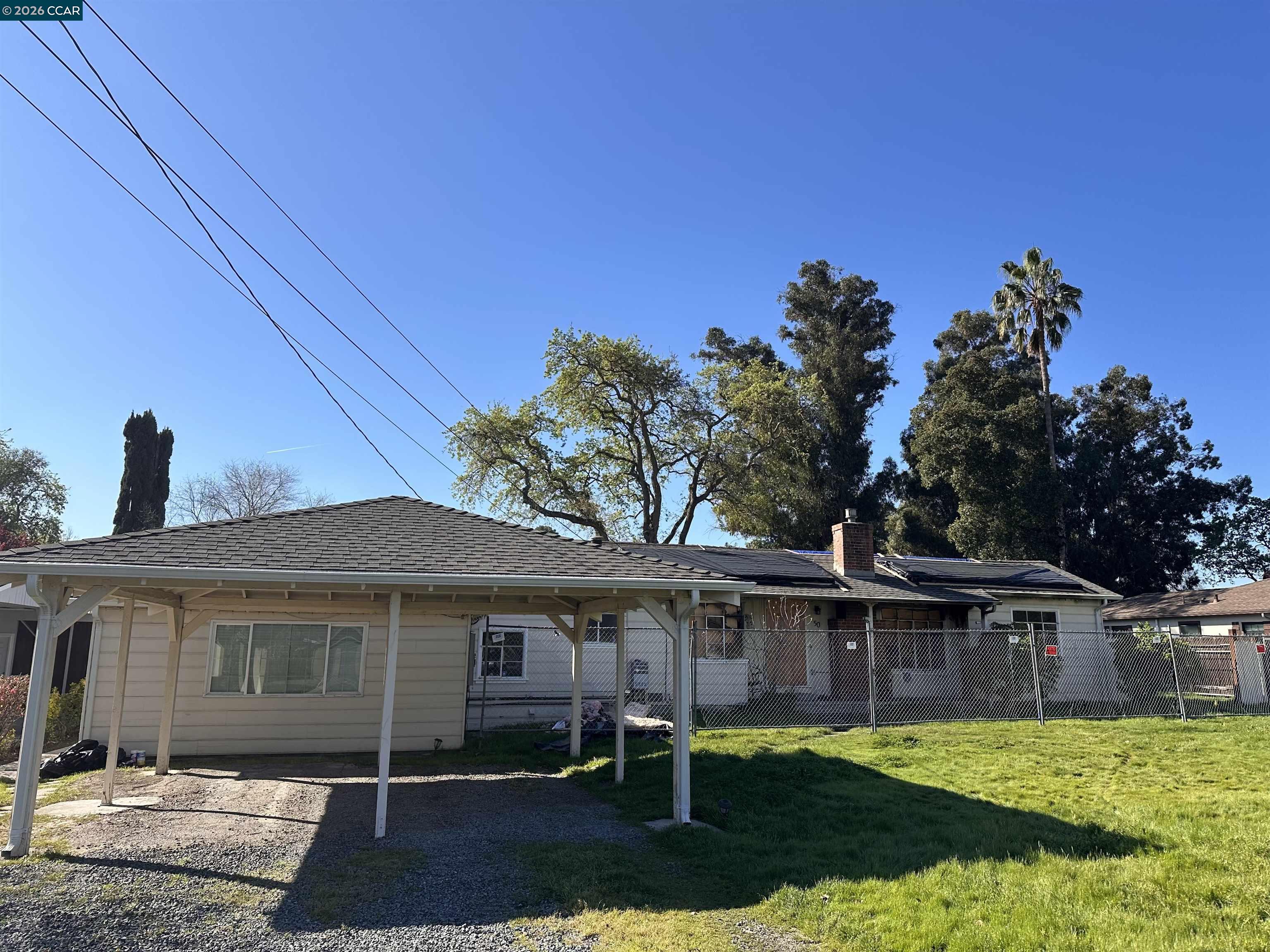 Detail Gallery Image 2 of 6 For 50 Pleasant Valley Dr, Walnut Creek,  CA 94597 - 3 Beds | 2/1 Baths