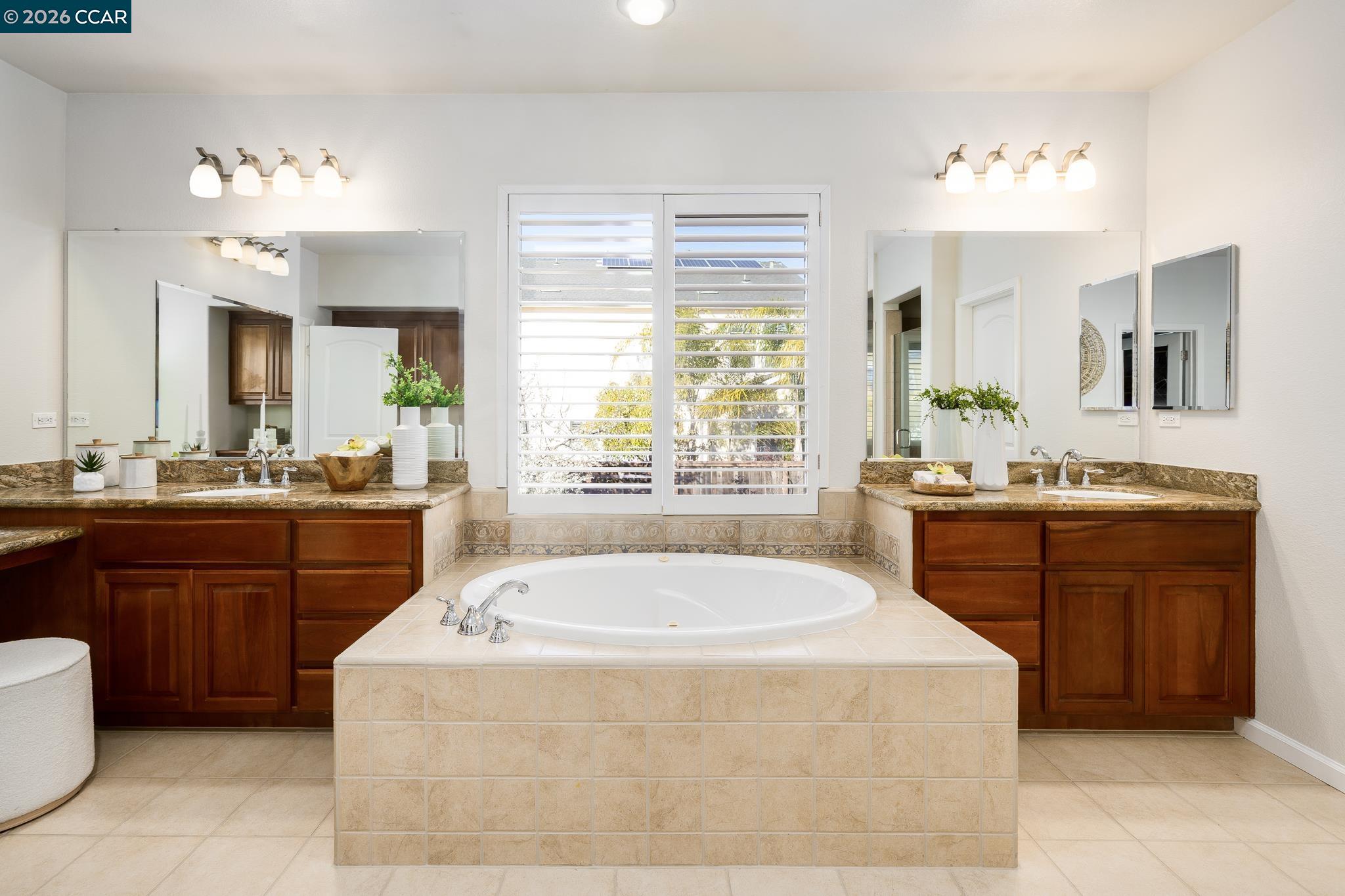 Detail Gallery Image 19 of 27 For 3138 Ashbrook Ln, San Ramon,  CA 94582 - 4 Beds | 3 Baths