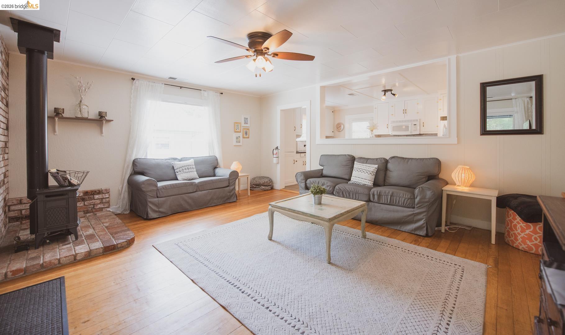 Detail Gallery Image 9 of 34 For 216 Theall St, Sonora,  CA 95370 - 2 Beds | 2 Baths