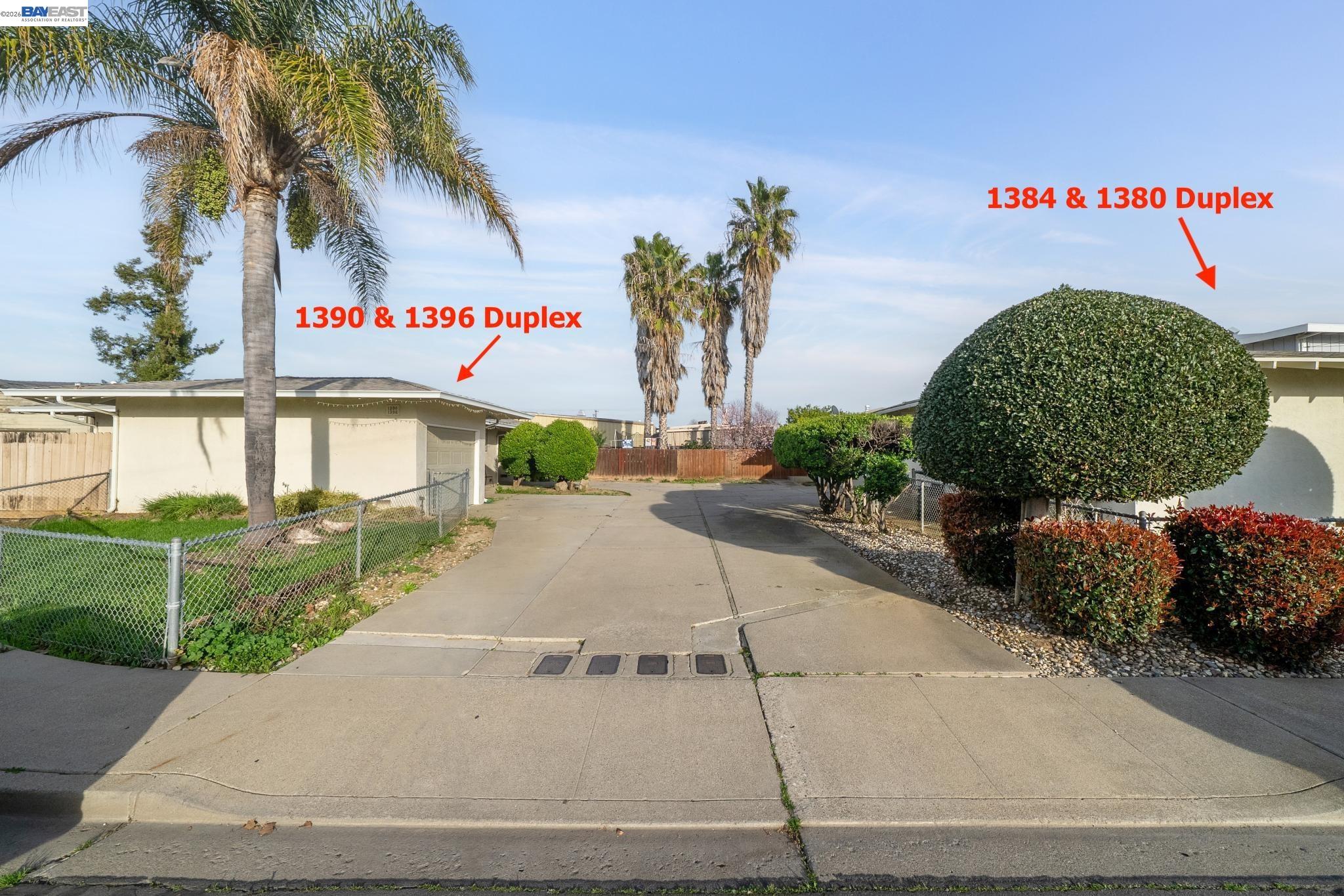 Front Image Thumbnail for BE41126582