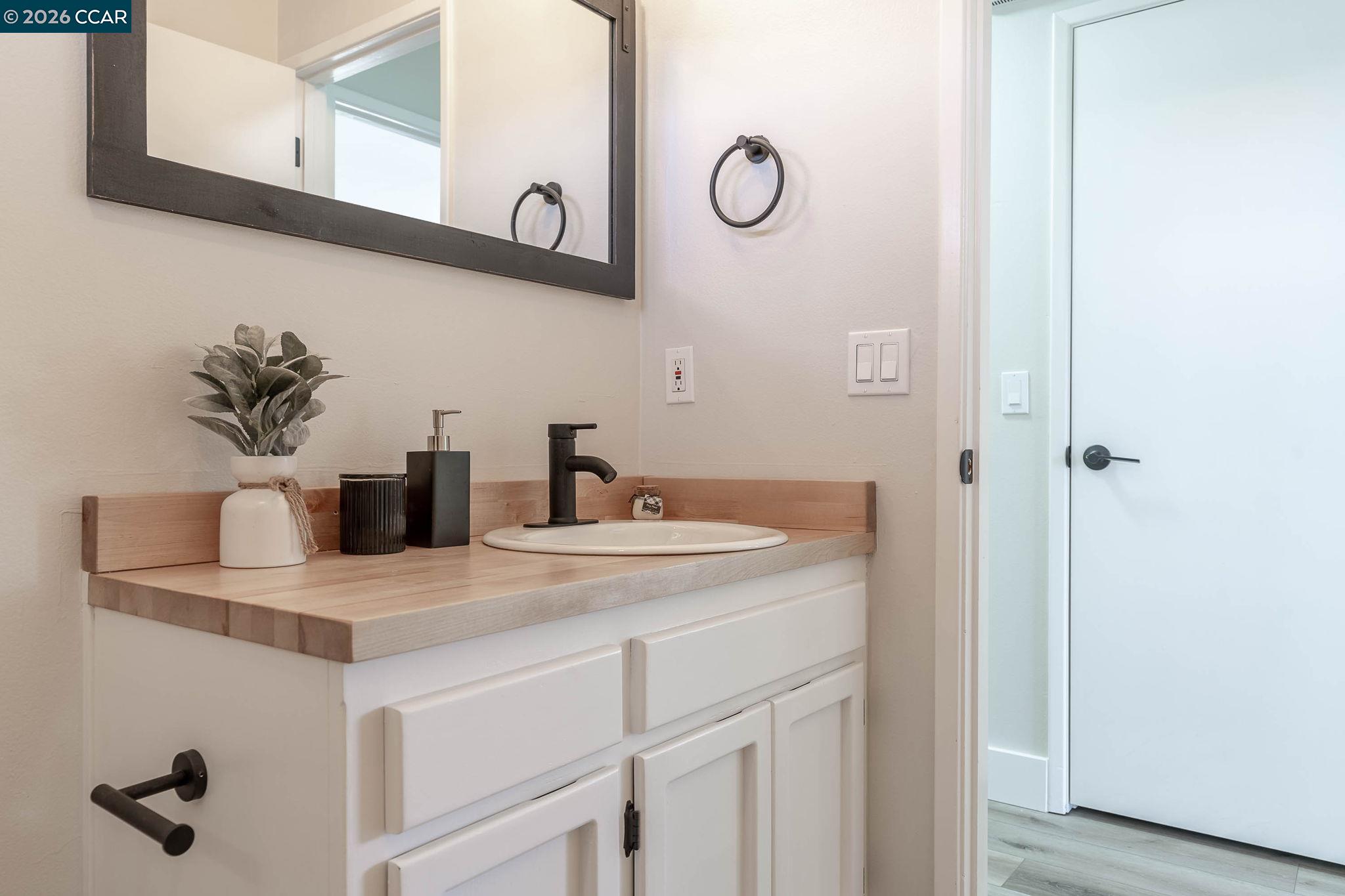 Detail Gallery Image 34 of 47 For 585 Studley St #4,  Sonoma,  CA 95476-6405 - 2 Beds | 2 Baths
