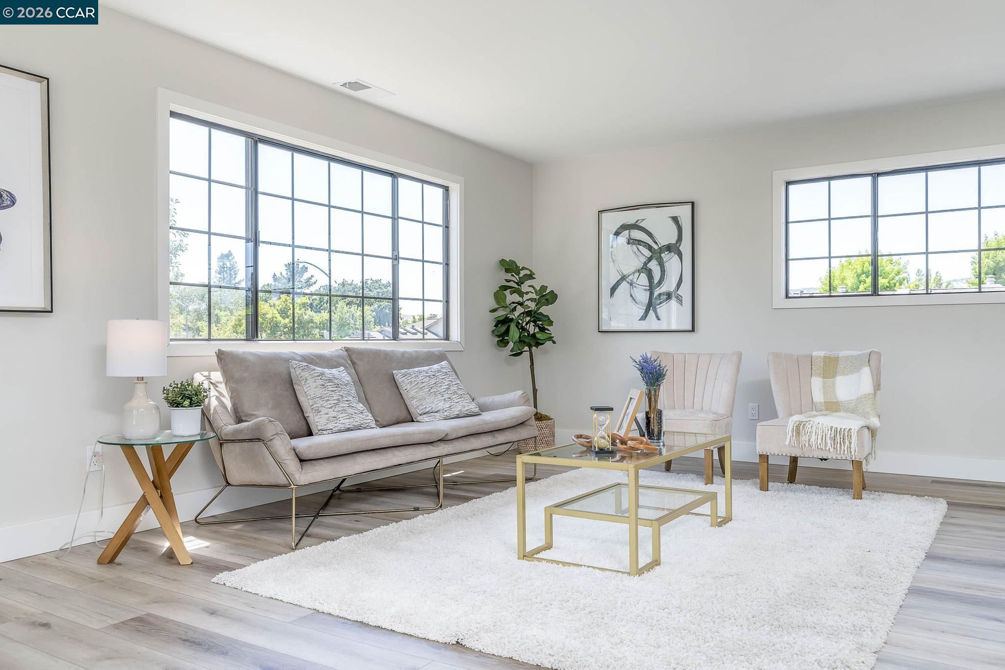 Detail Gallery Image 9 of 47 For 585 Studley St #4,  Sonoma,  CA 95476-6405 - 2 Beds | 2 Baths