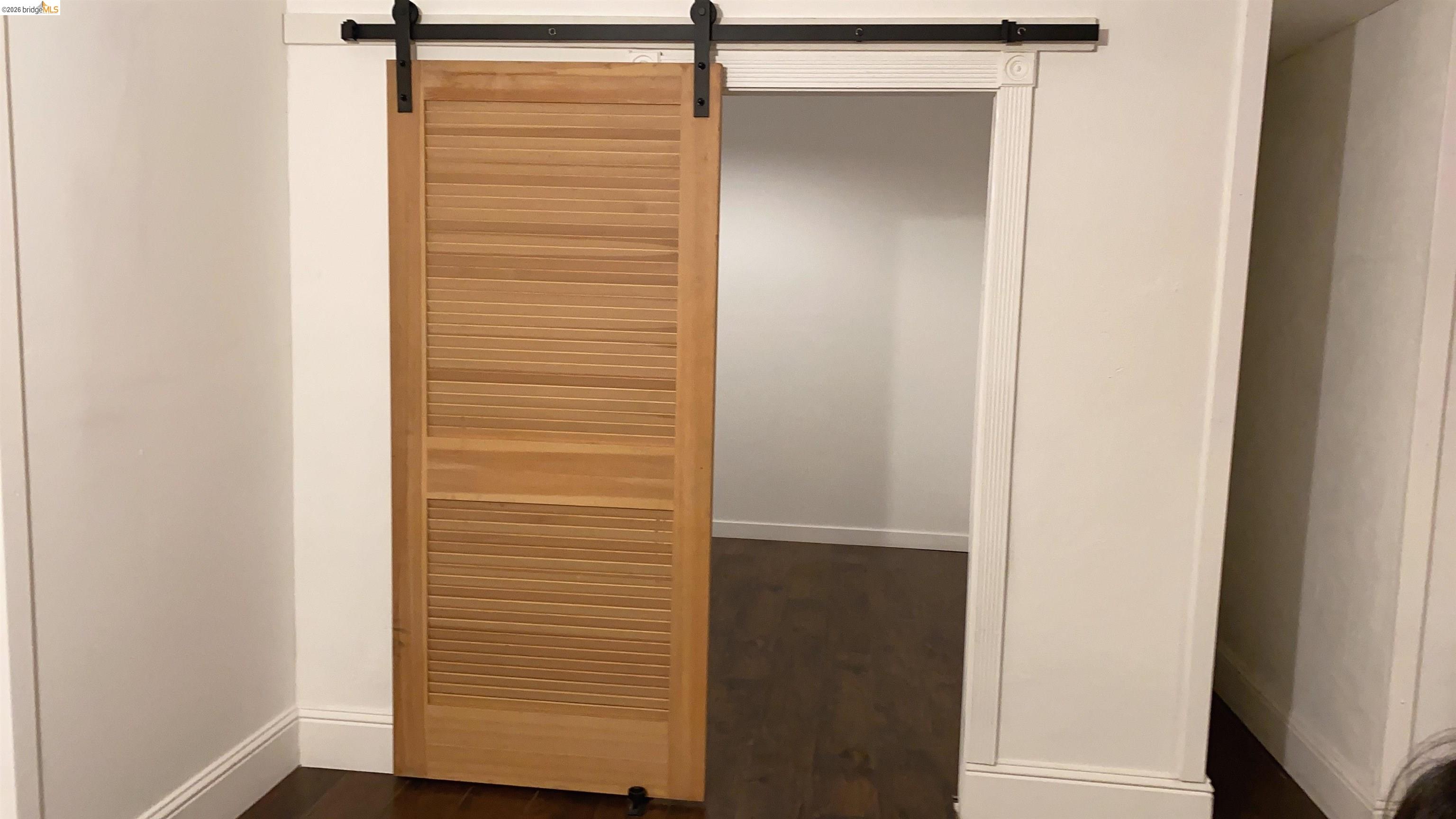 Detail Gallery Image 11 of 28 For 414 E 12th St, Oakland,  CA 94606 - – Beds | – Baths