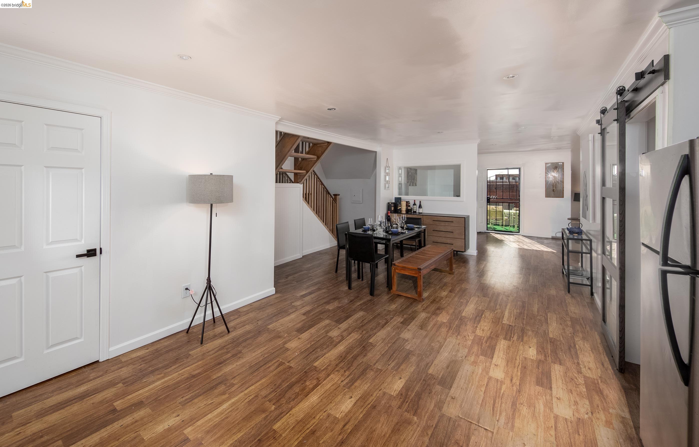 Detail Gallery Image 19 of 28 For 414 E 12th St, Oakland,  CA 94606 - – Beds | – Baths