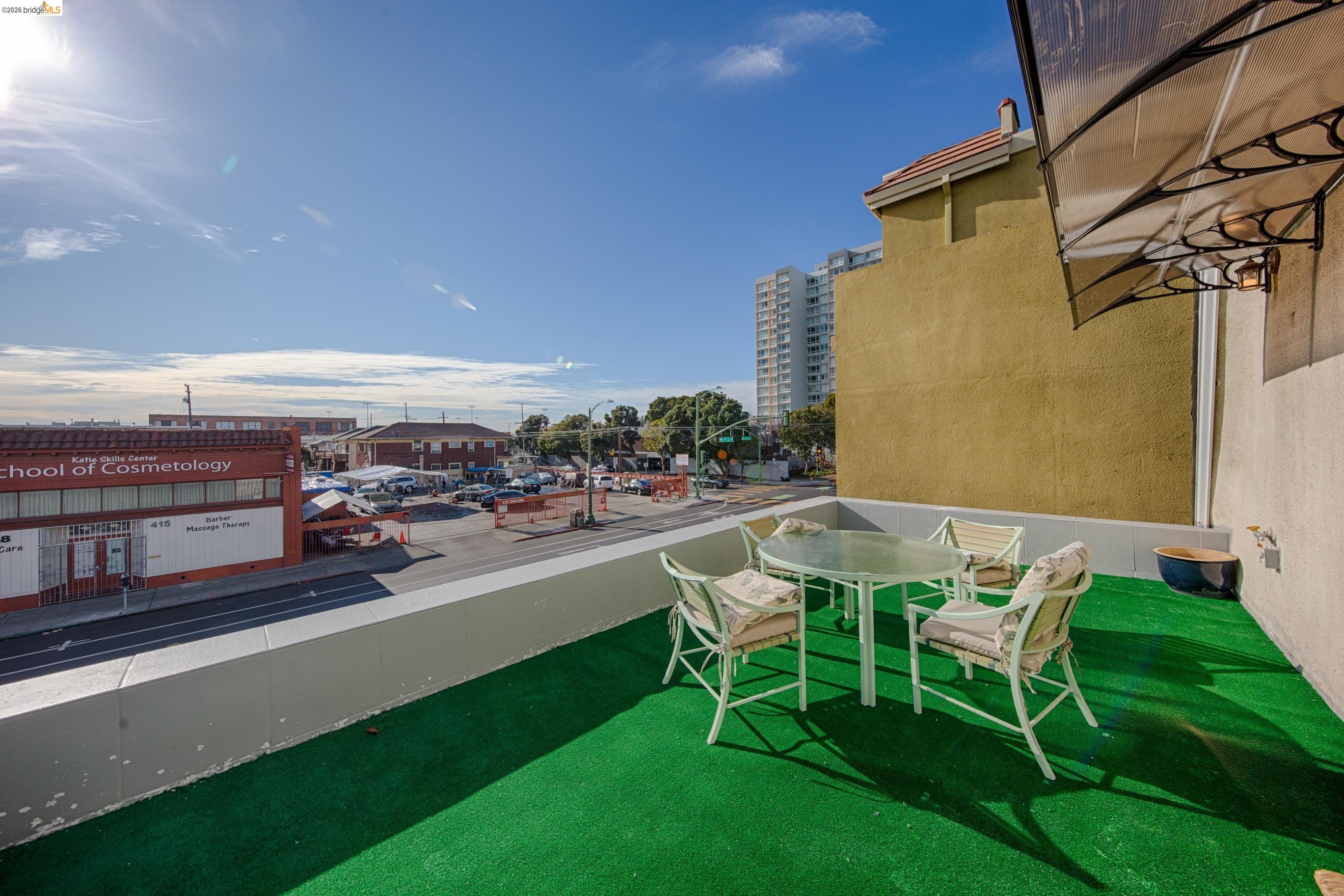 Detail Gallery Image 28 of 28 For 414 E 12th St, Oakland,  CA 94606 - – Beds | – Baths