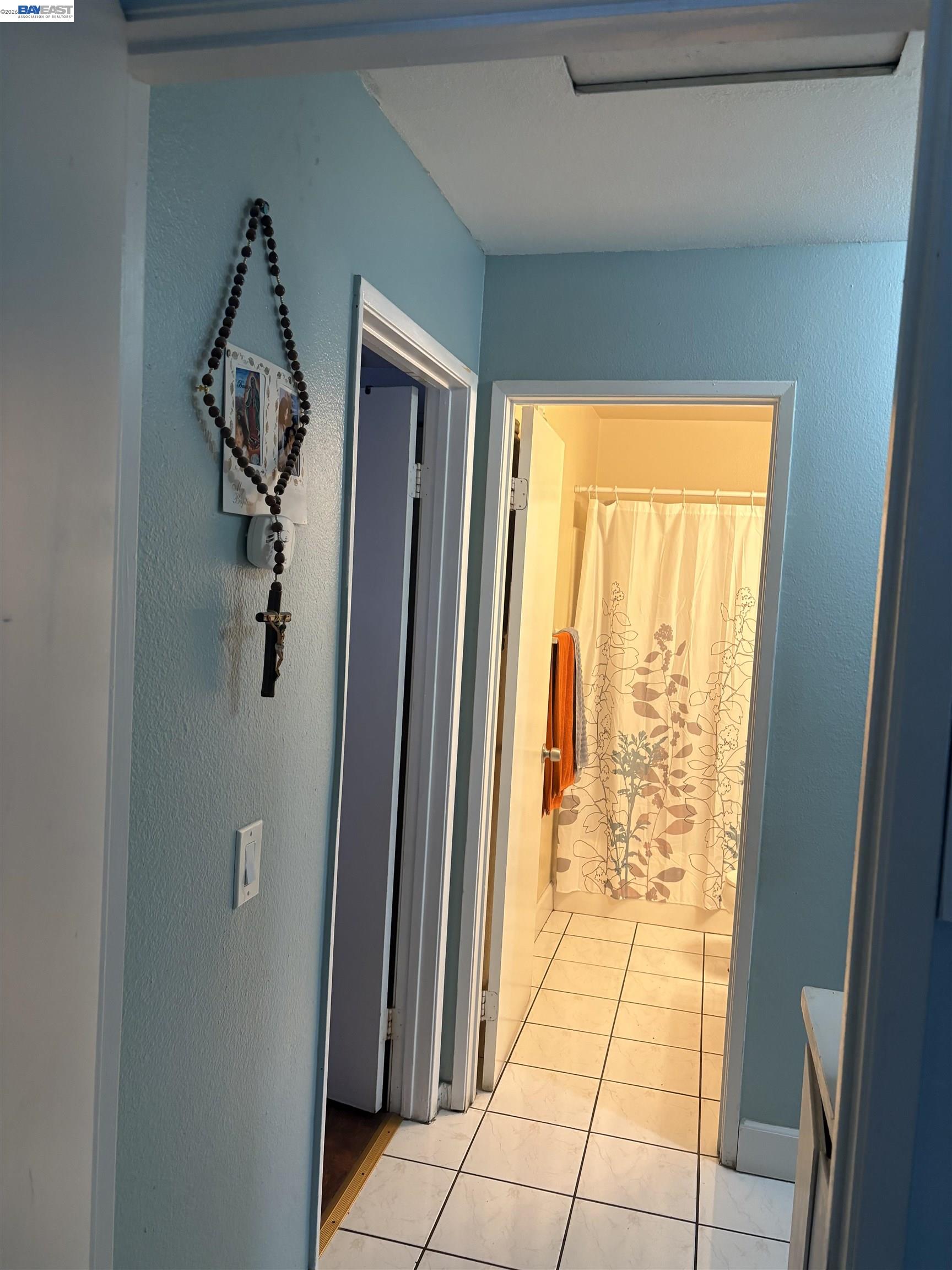 Detail Gallery Image 13 of 17 For 23825 Betts Pl, Moreno Valley,  CA 92553 - 2 Beds | 2/1 Baths