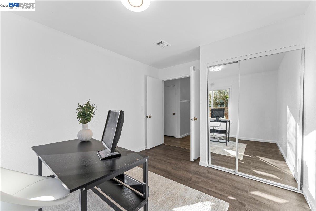 Detail Gallery Image 19 of 52 For 176 Bedford, Hercules,  CA 94547 - 3 Beds | 2 Baths