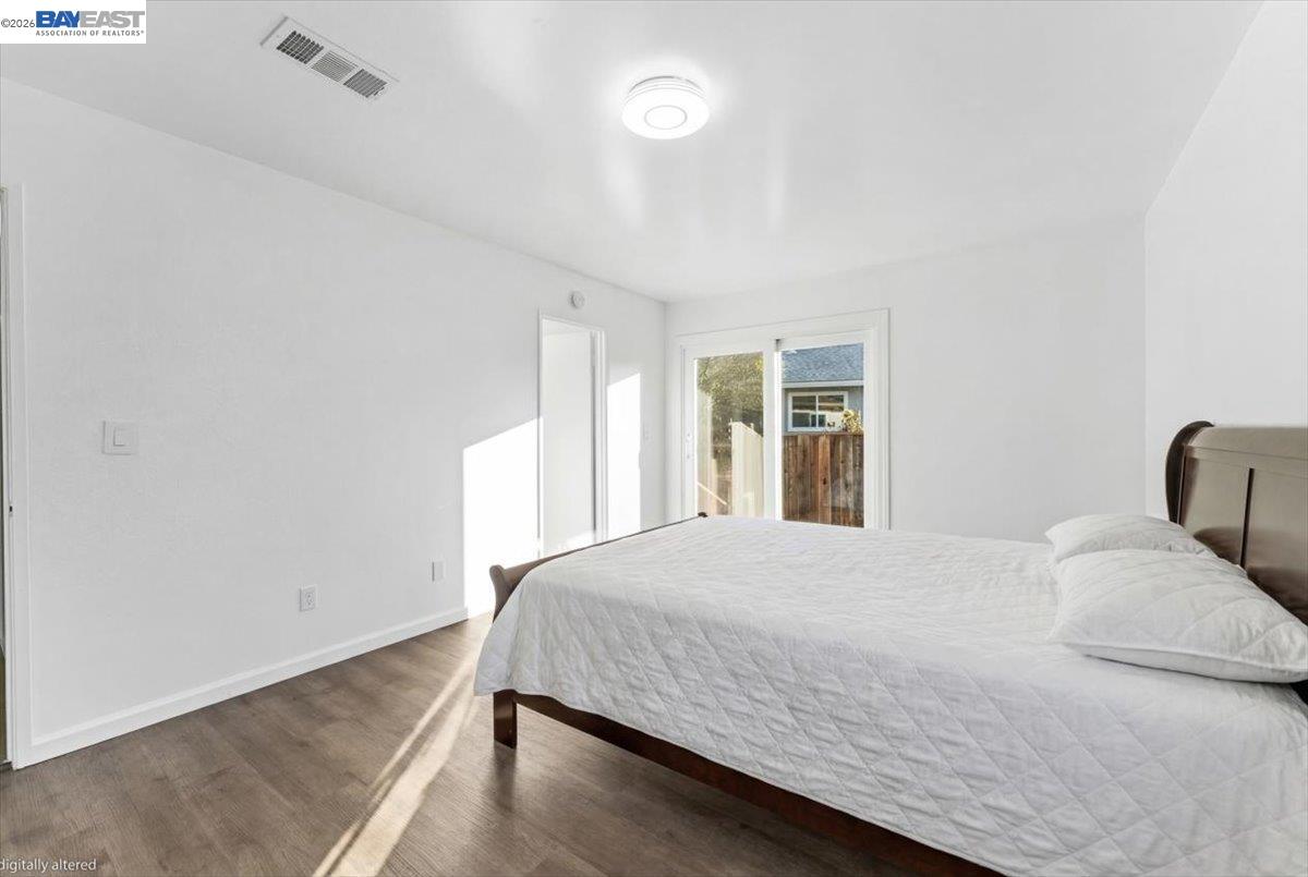 Detail Gallery Image 28 of 52 For 176 Bedford, Hercules,  CA 94547 - 3 Beds | 2 Baths