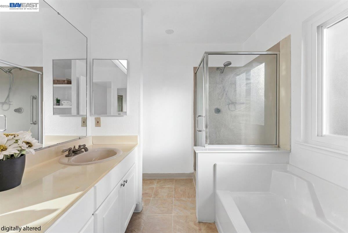 Detail Gallery Image 33 of 52 For 176 Bedford, Hercules,  CA 94547 - 3 Beds | 2 Baths