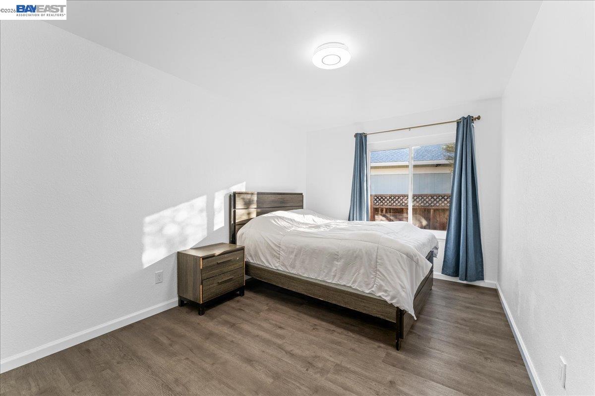 Detail Gallery Image 41 of 52 For 176 Bedford, Hercules,  CA 94547 - 3 Beds | 2 Baths
