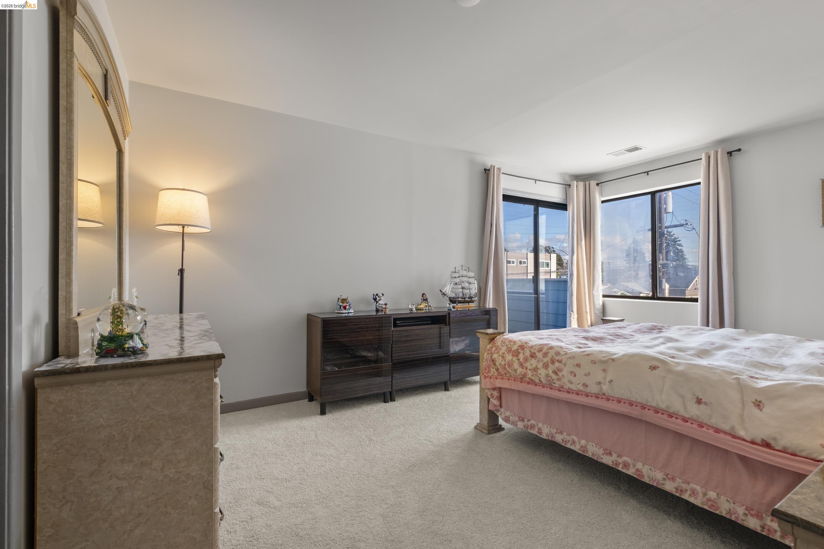 Photo #16: 41126588 Listing: Photo #16