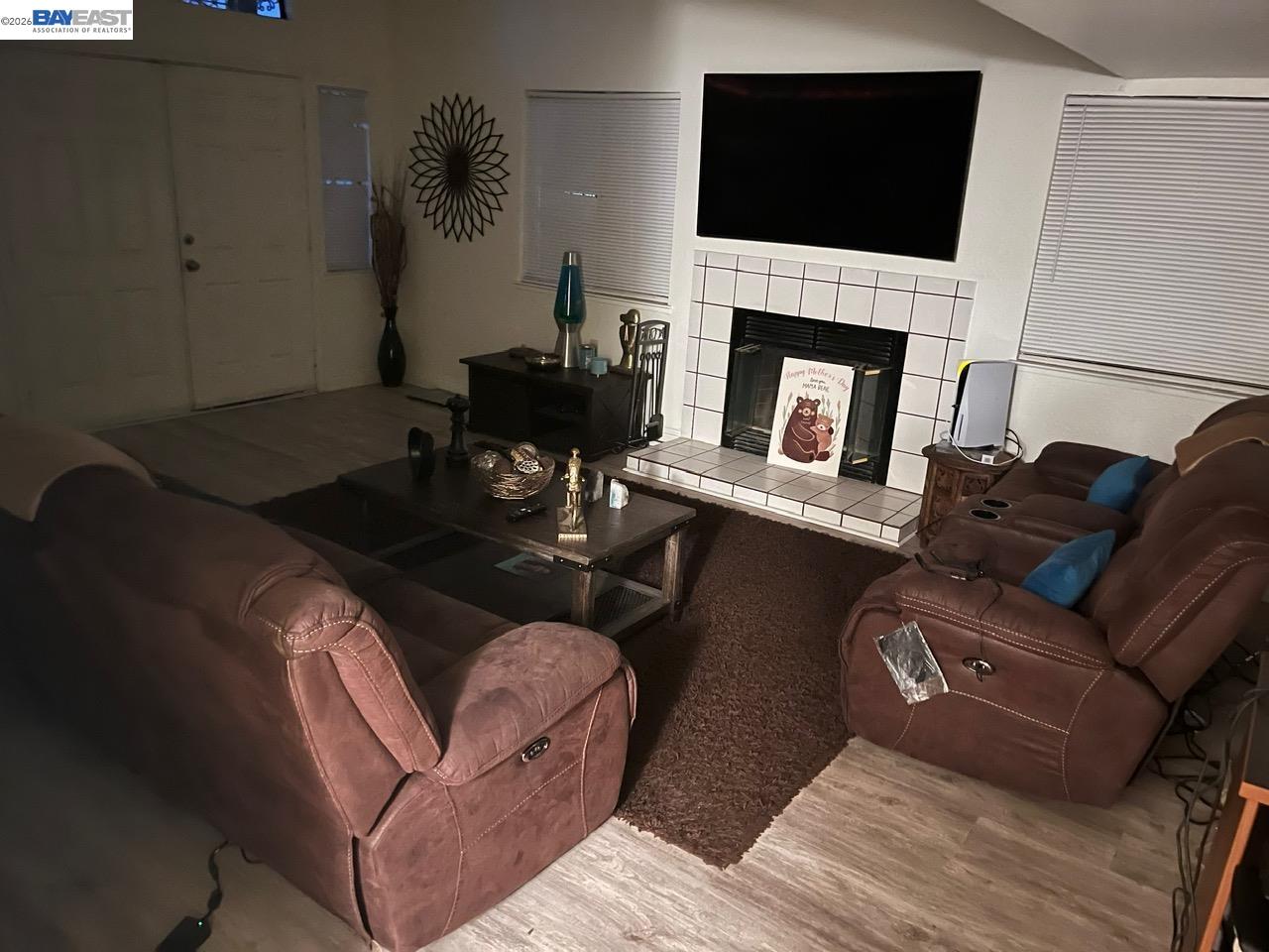 Detail Gallery Image 6 of 24 For Pyrenees Ave, Stockton,  CA 95210-0001 - 4 Beds | 2/1 Baths