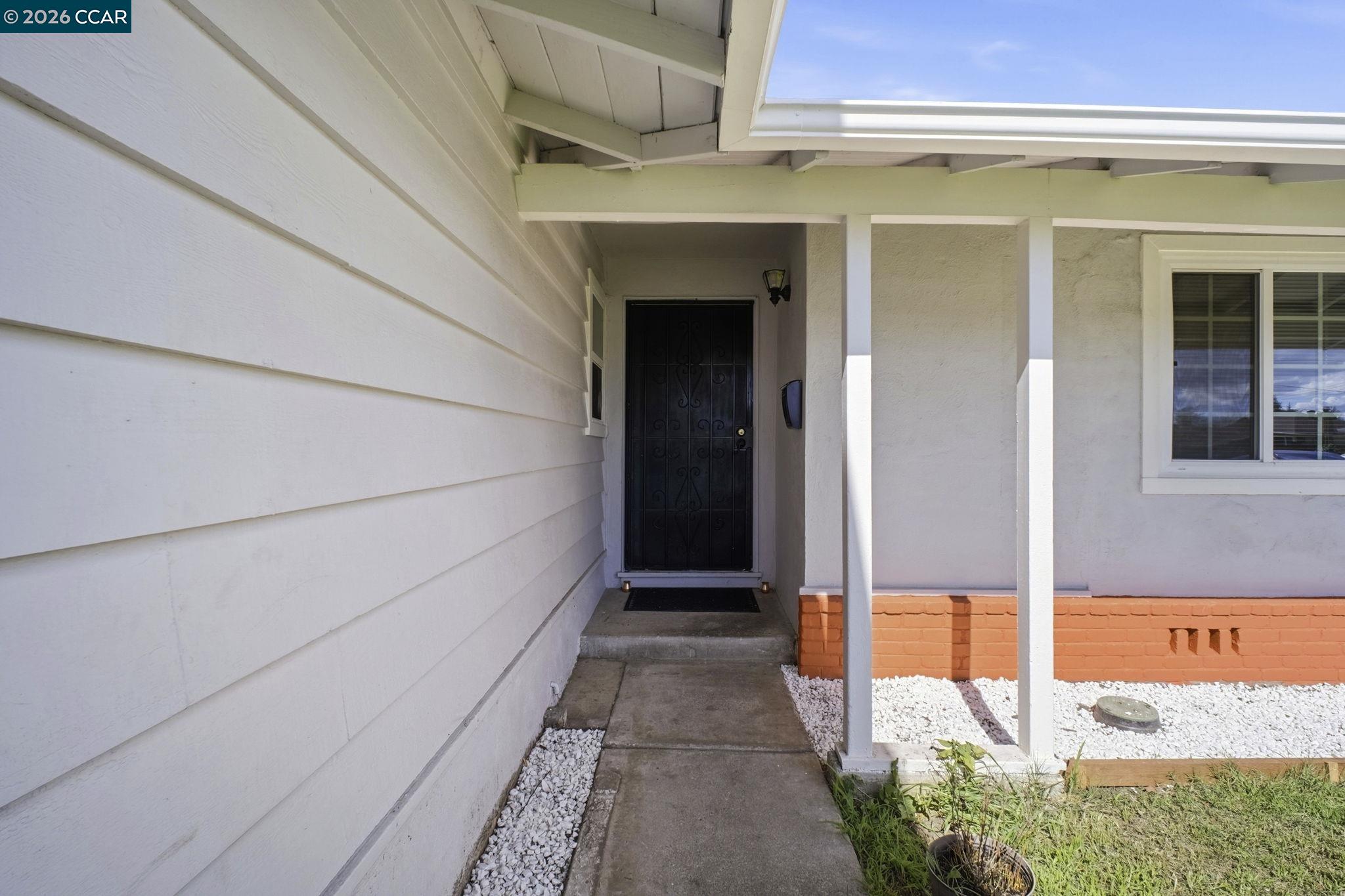 26147 Danforth Ln, Hayward, CA, 94545
