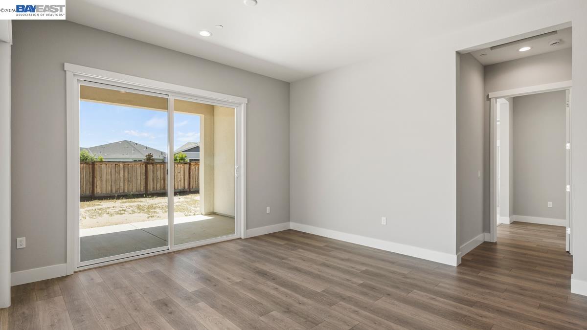 Detail Gallery Image 11 of 41 For 756 Conrad Street, Manteca,  CA 95336 - 2 Beds | 2/1 Baths