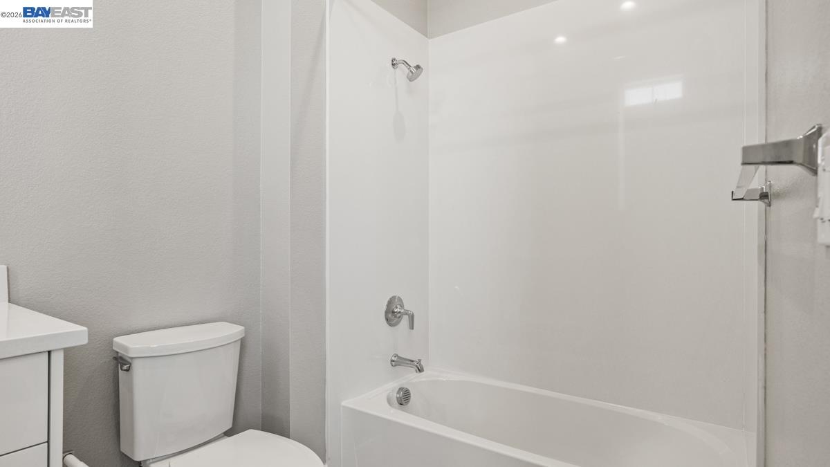 Detail Gallery Image 21 of 41 For 756 Conrad Street, Manteca,  CA 95336 - 2 Beds | 2/1 Baths