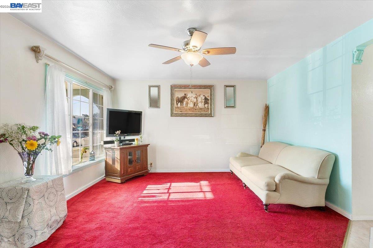 Detail Gallery Image 3 of 38 For 1114 Arthur Ave, San Leandro,  CA 94577 - 4 Beds | 2 Baths