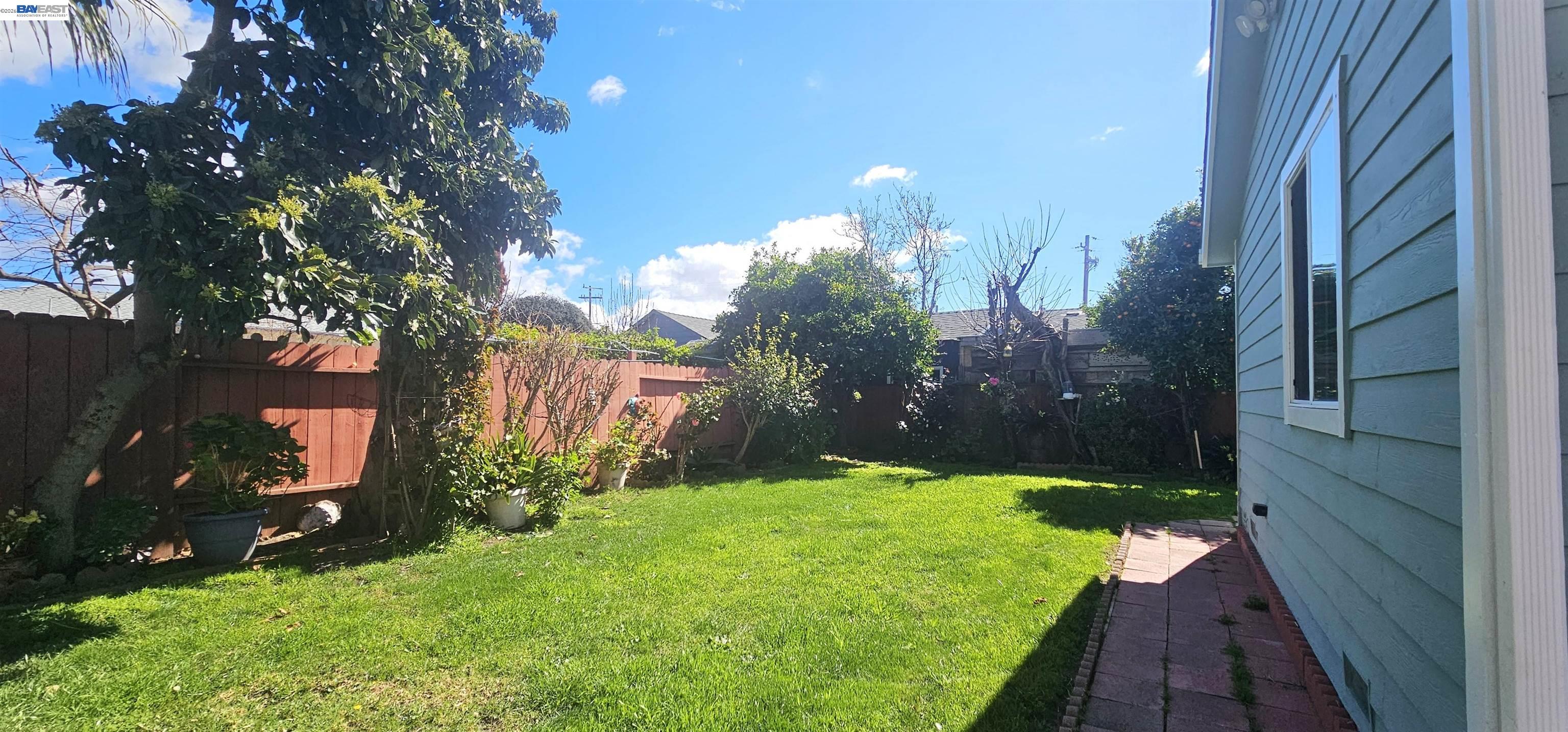 Detail Gallery Image 25 of 34 For 1114 Arthur Ave, San Leandro,  CA 94577 - 4 Beds | 2 Baths