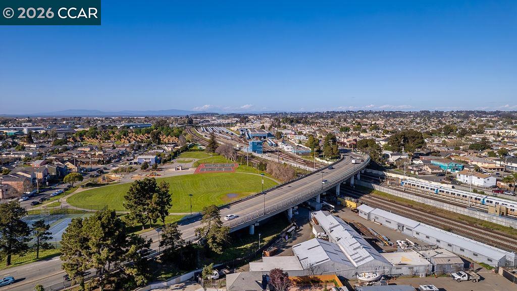 Detail Gallery Image 28 of 30 For 1100 Pennsylvania Ave, Richmond,  CA 94801 - 2 Beds | 1 Baths