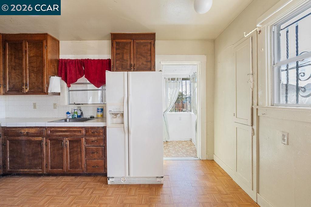 Detail Gallery Image 8 of 30 For 1100 Pennsylvania Ave, Richmond,  CA 94801 - 2 Beds | 1 Baths